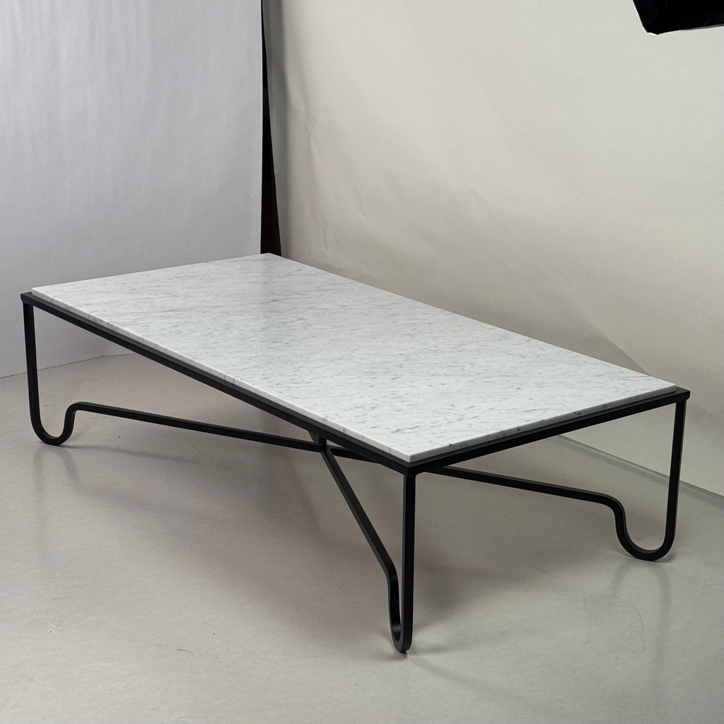 https://a.1stdibscdn.com/large-honed-white-marble-entretoise-coffee-table-by-design-freres-for-sale-picture-5/f_8184/f_474300121762542107734/Entretoise_Large_Coffee_Table_1_master.jpg