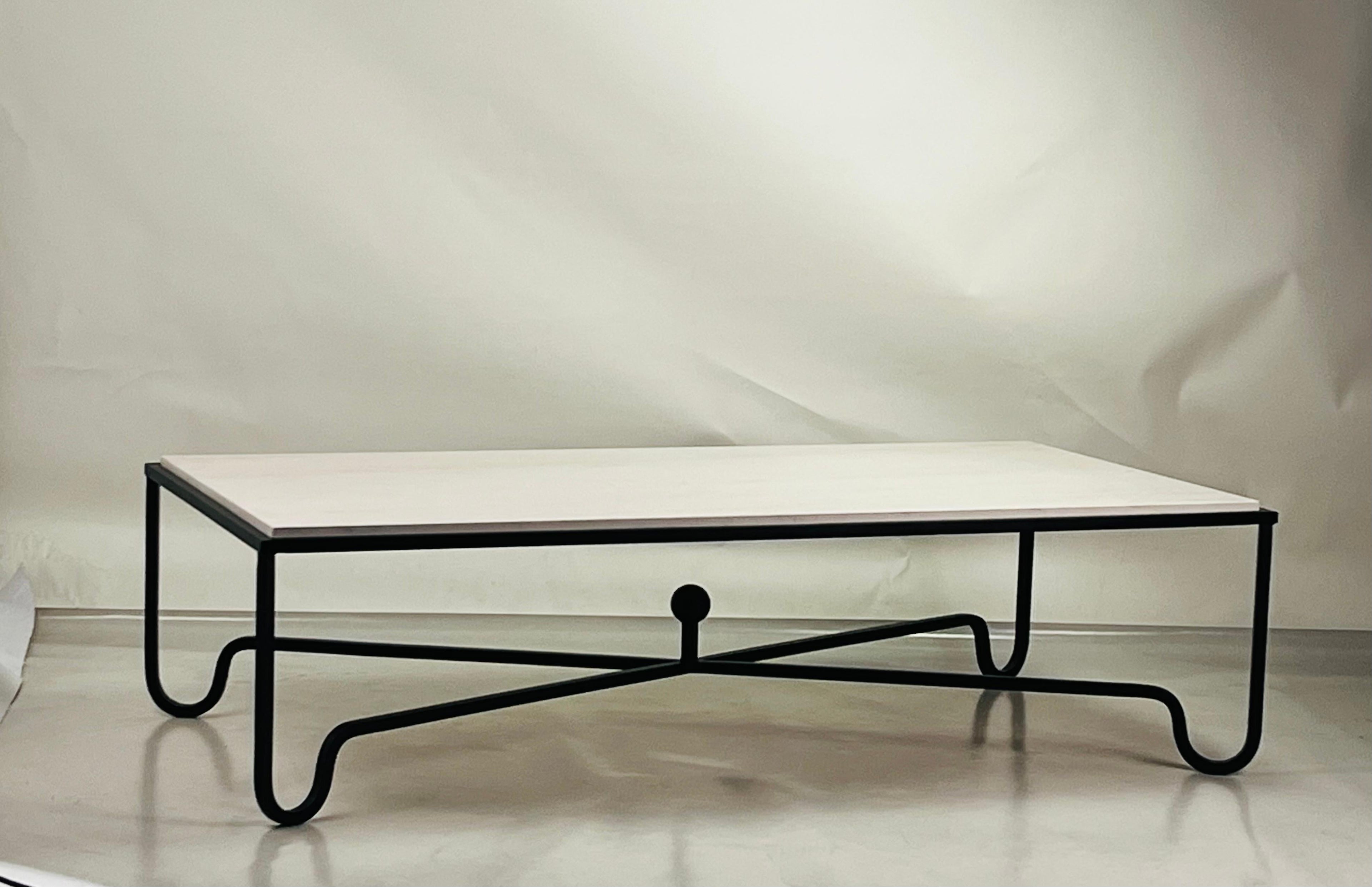 https://a.1stdibscdn.com/large-cream-limestone-entretoise-coffee-table-by-design-freres-for-sale-picture-5/f_8184/f_486116321769975385604/Entretoise_coffee_table_moca_cream_limestone_1_master.jpg