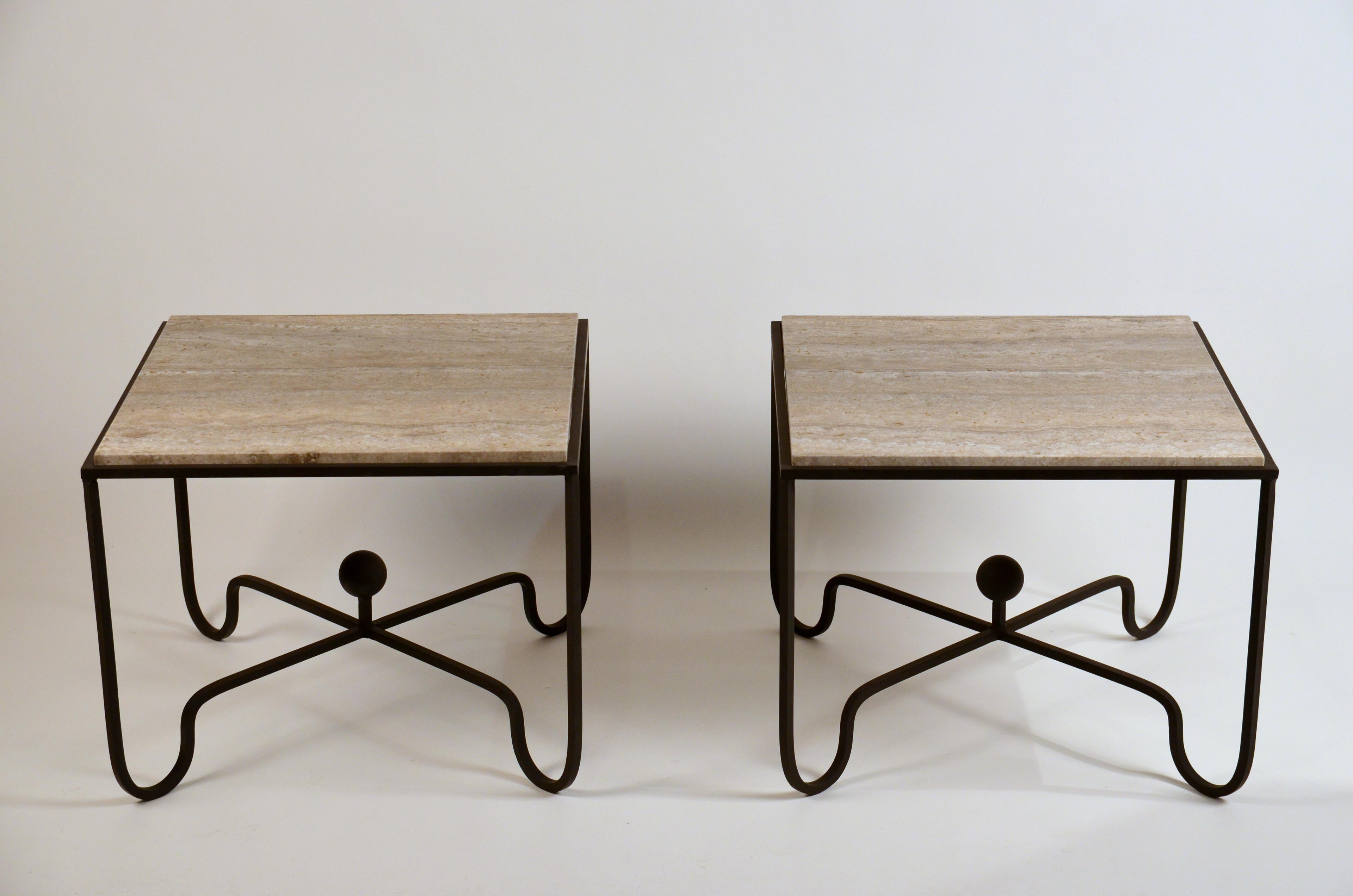 https://a.1stdibscdn.com/pair-of-large-entretoise-silver-travertine-side-tables-by-design-freres-for-sale-picture-2/f_8184/f_304442921663277492687/Entretoise_large_travertine_silver_2__master.JPG