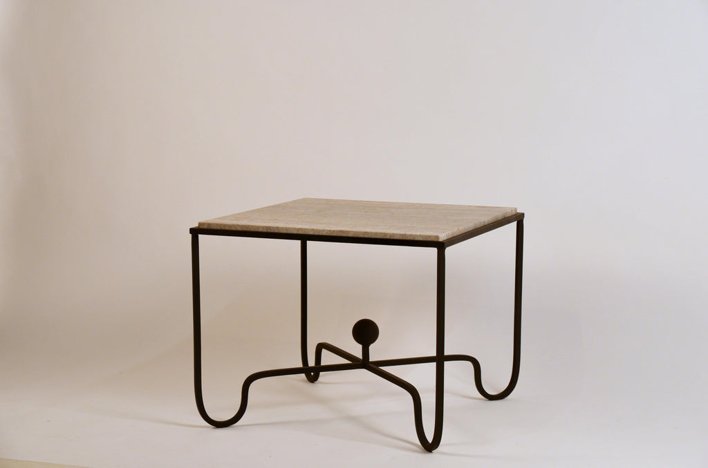 https://a.1stdibscdn.com/pair-of-large-entretoise-silver-travertine-side-tables-by-design-freres-for-sale-picture-4/f_8184/f_304442921663277493906/Entretoise_large_travertine_silver_4__master.JPG