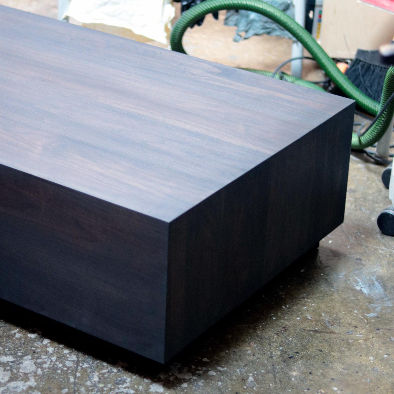 https://a.1stdibscdn.com/esau-solid-walnut-coffee-table-in-charcoal-finish-for-sale-picture-4/f_48391/f_460387721753669240807/Esau_detail_master.jpg