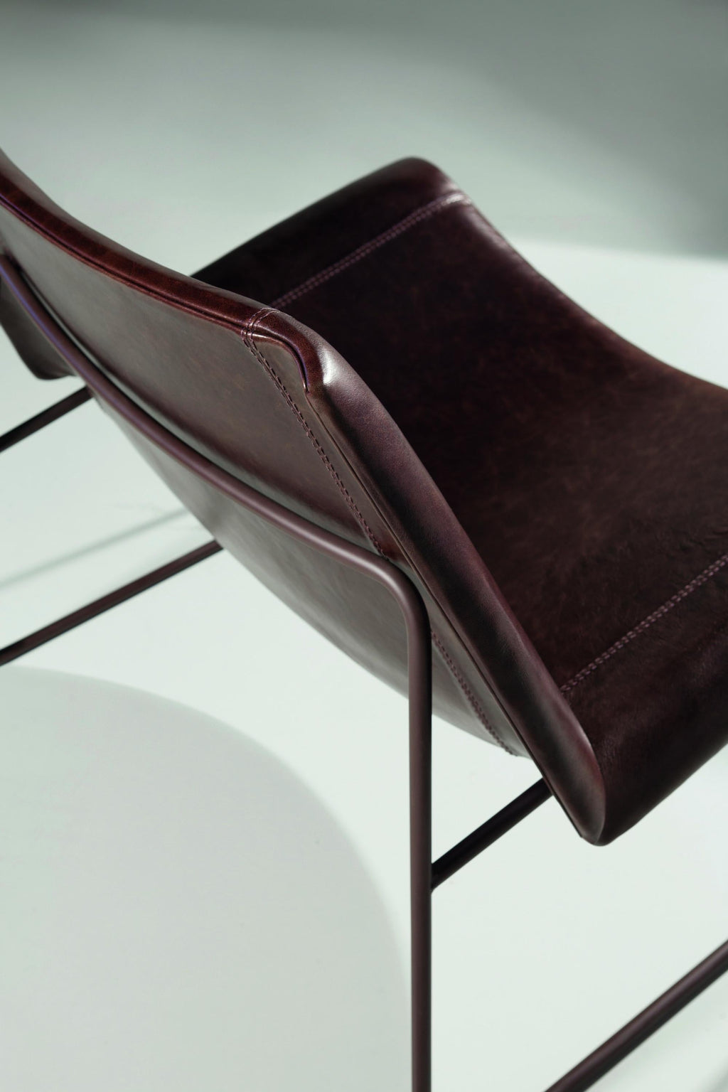 https://a.1stdibscdn.com/evo-lounge-chair-by-doimo-brasil-for-sale-picture-3/f_12192/f_391056521712265734999/Evo_4__master.jpg