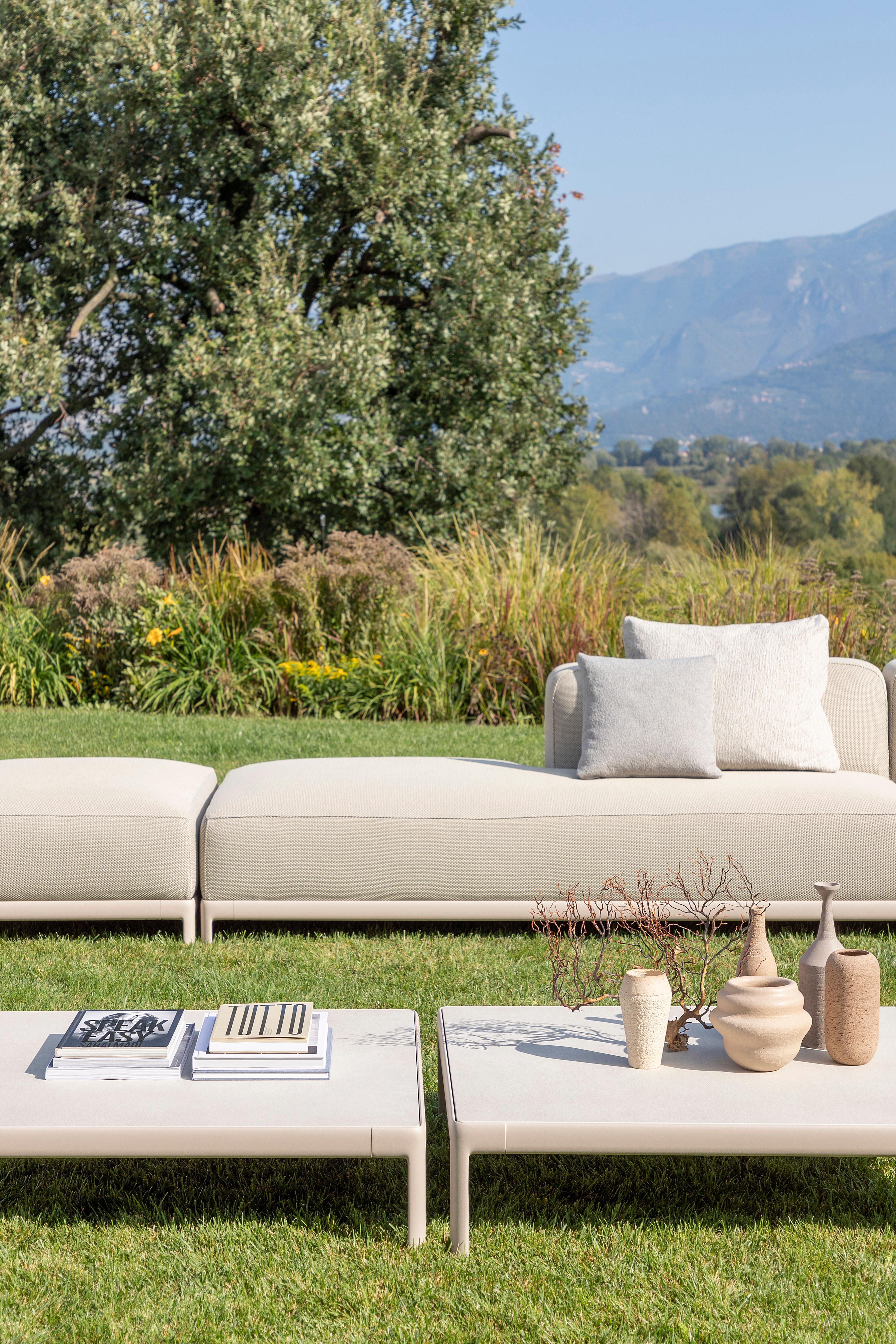 https://a.1stdibscdn.com/alias-p69-aluzen-soft-pouf-sofa-outdoor-in-upholstery-with-aluminium-frame-for-sale-picture-3/22569652/f_310959921667301519569/_F5I1173_master.jpg