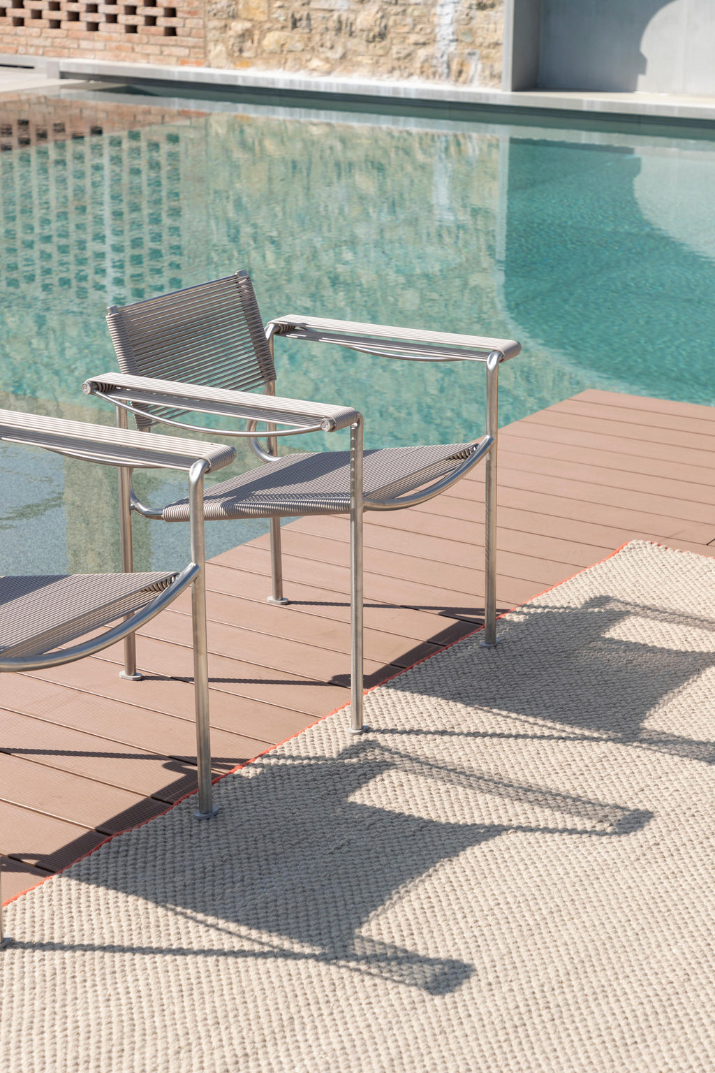 https://a.1stdibscdn.com/alias-202-outdoor-green-pvc-armchair-in-brushed-stainless-steel-frame-for-sale-picture-5/22569652/f_308136421665560248493/_F5I1763_master.jpg