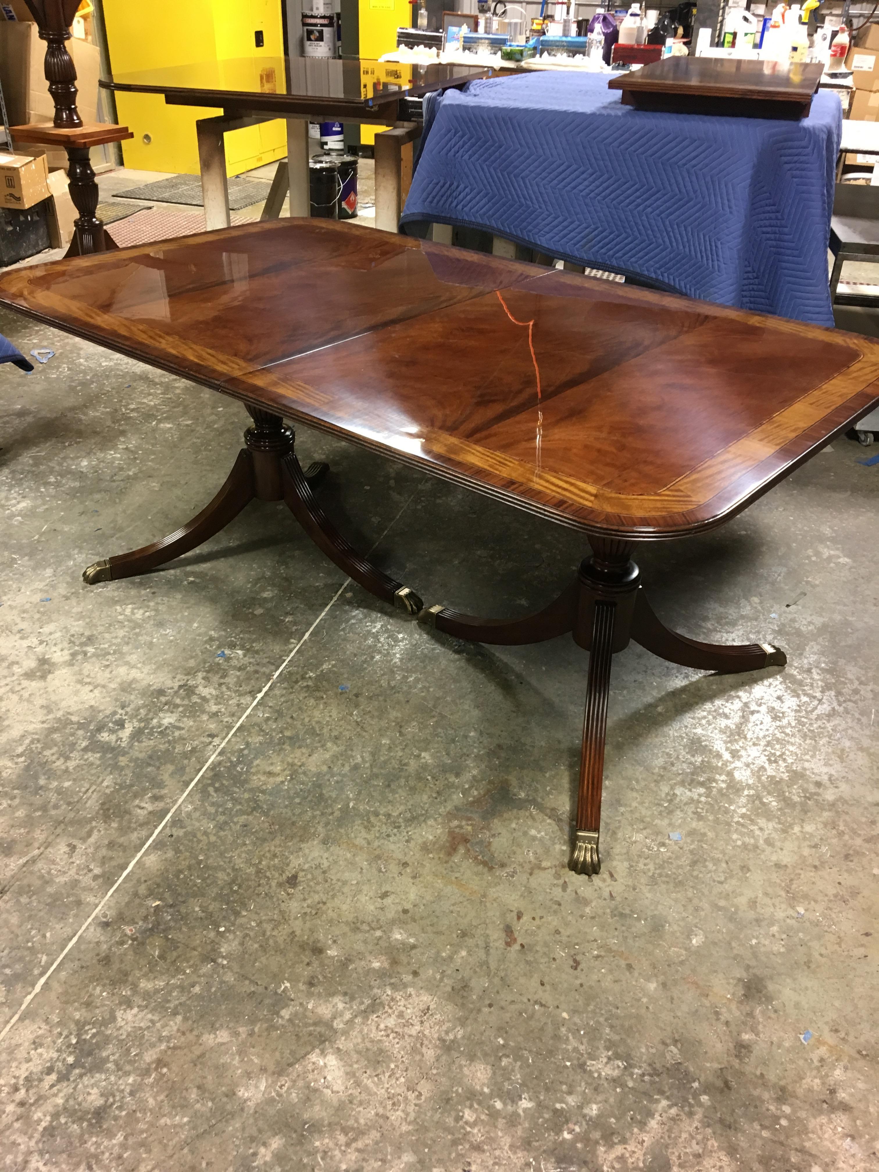 https://a.1stdibscdn.com/long-narrow-mahogany-georgian-dining-table-by-leighton-hall-for-sale-picture-2/f_44162/f_163748821570399433928/F6D7705E_B469_45F5_81B3_1549119268530_master.jpeg