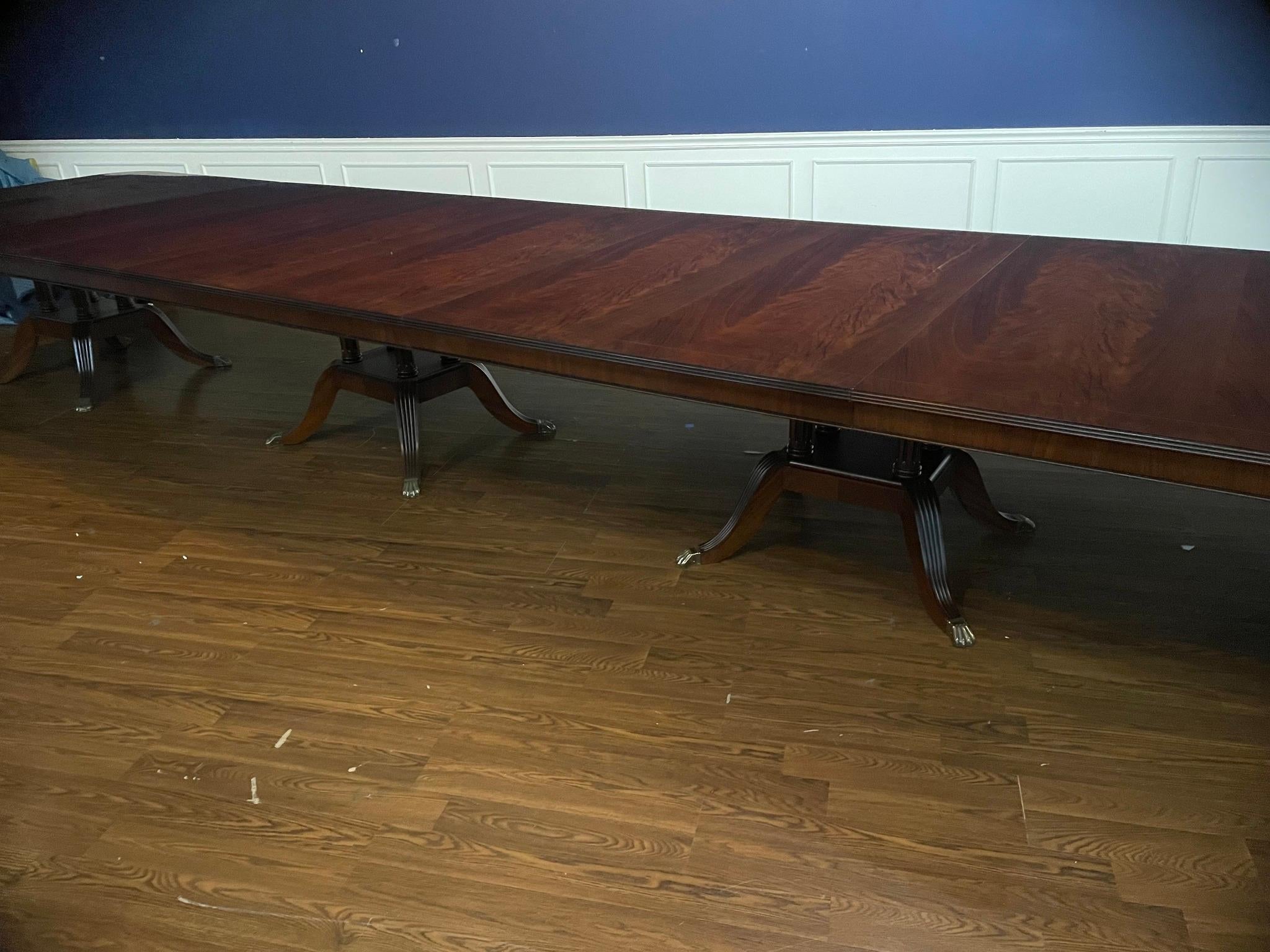 https://a.1stdibscdn.com/24-ft-crotch-mahogany-banquet-table-for-sale-picture-3/f_44162/f_319828221672371317722/FAECECCD_902C_40A5_B071_15488B85AC4D_master.jpeg