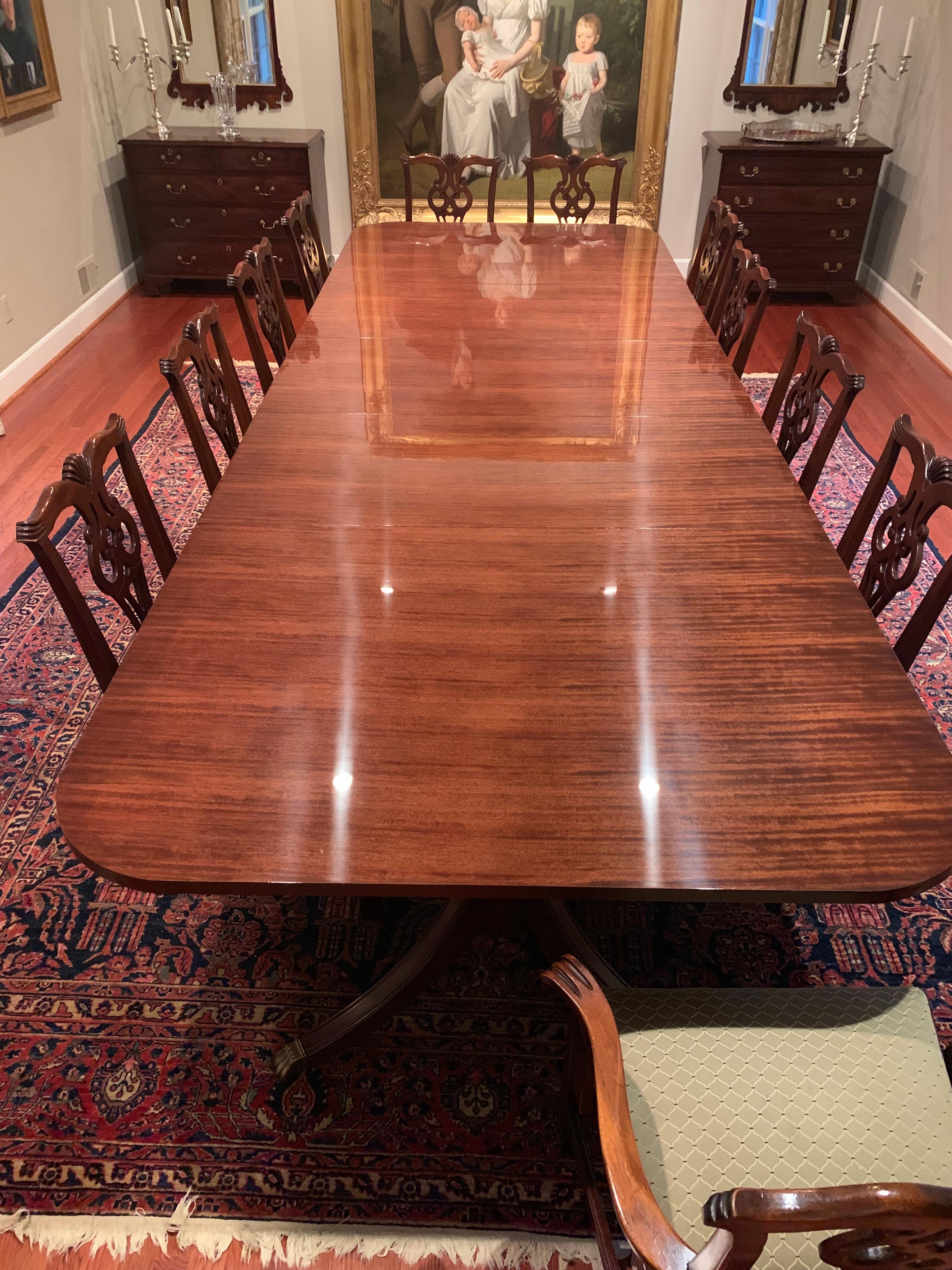 https://a.1stdibscdn.com/custom-ribbon-mahogany-georgian-style-dining-table-by-leighton-hall-for-sale-picture-12/f_44162/f_171923811576074114291/FB5A796D_07D8_4ECD_901B_1574300970420_master.jpeg