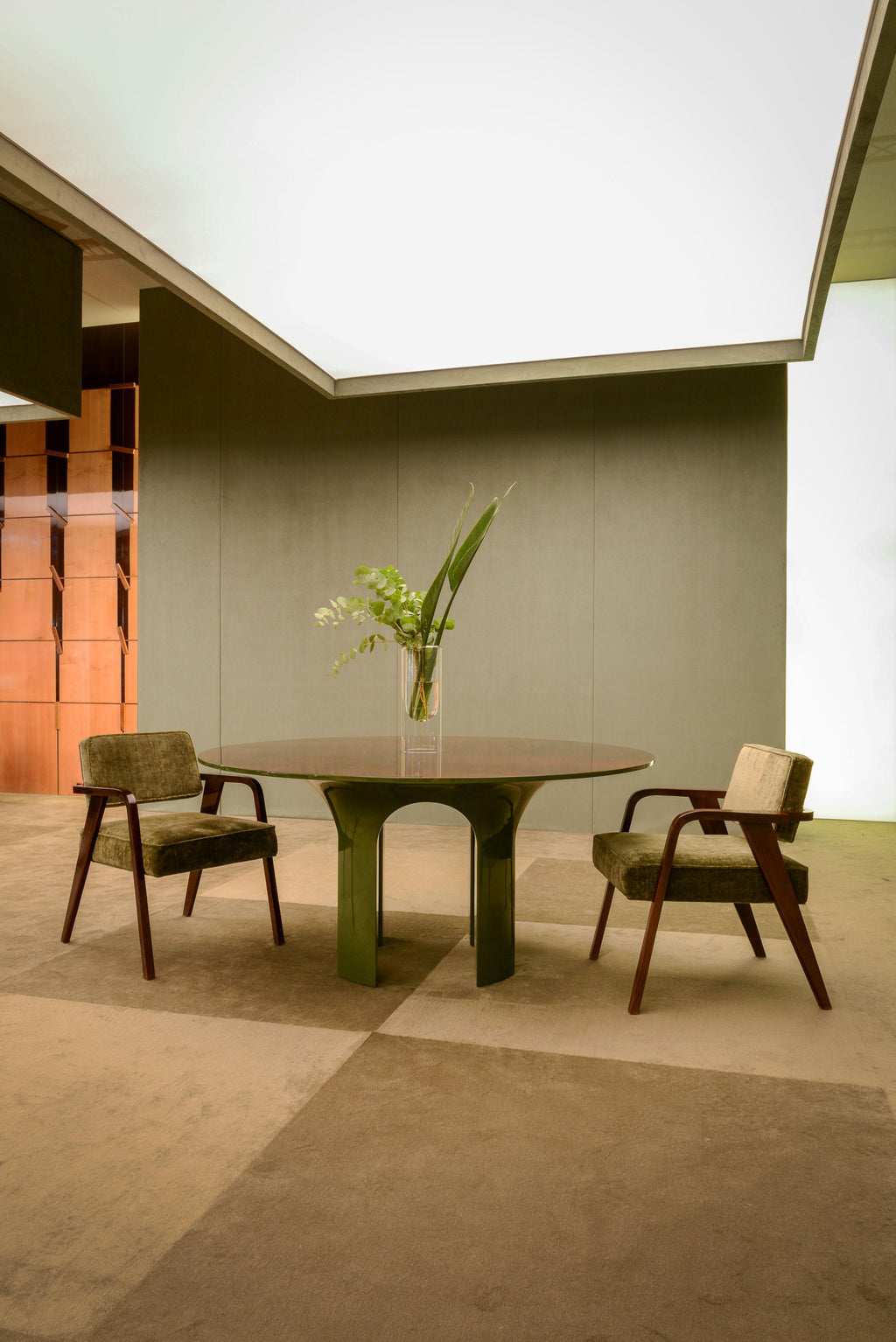 https://a.1stdibscdn.com/nocina-c-upholstered-dining-armchair-and-green-velvet-by-storagemilano-for-sale-picture-9/f_46131/f_445364021744717685345/FB_017_master.JPG