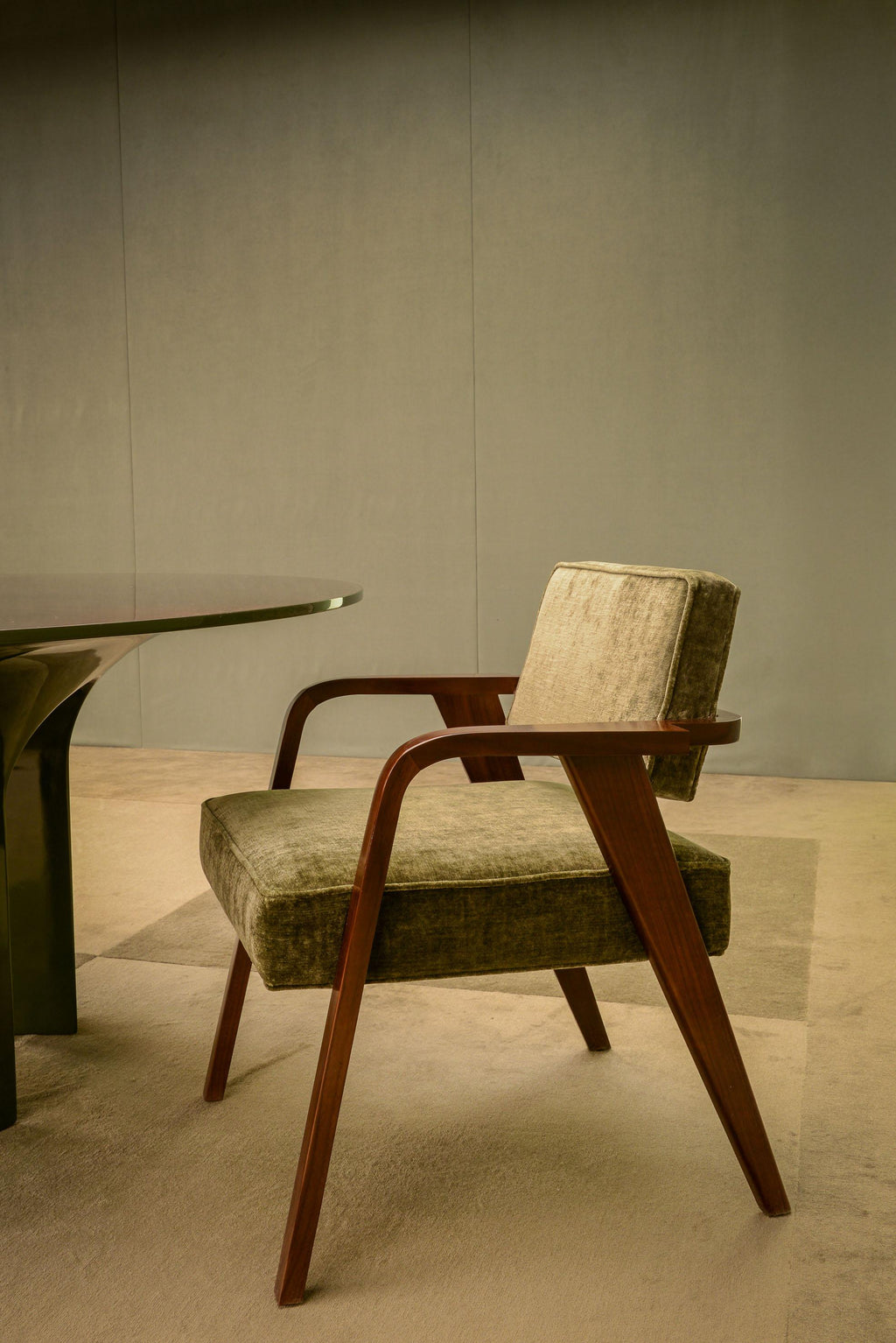 https://a.1stdibscdn.com/nocina-c-upholstered-dining-armchair-and-green-velvet-by-storagemilano-for-sale-picture-7/f_46131/f_445364021744717686765/FB_018_master.JPG