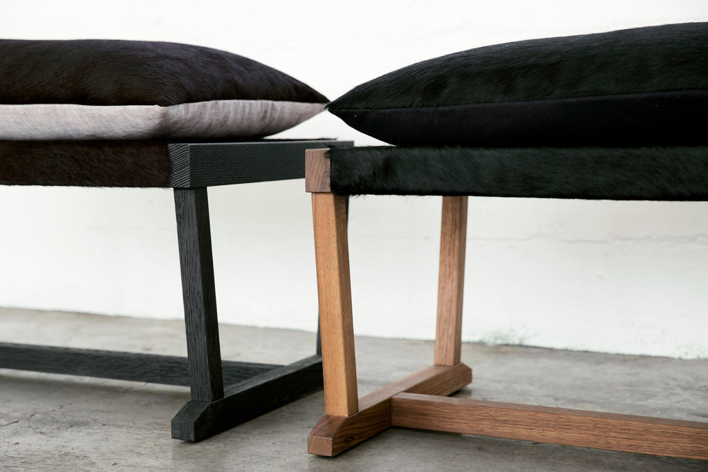 https://a.1stdibscdn.com/louis-black-60-bench-sandblasted-oak-walnut-w-black-cowhide-seat-mandy-graham-for-sale-picture-7/f_51901/f_197059321593653814901/FCD36E85_E35A_4B3D_AF77_FF8C9C6AE201_master.jpeg