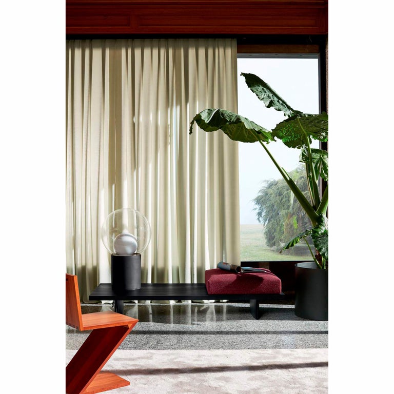 https://a.1stdibscdn.com/charlotte-perriand-refolo-modular-sofa-wood-and-black-leather-by-cassina-for-sale-picture-12/f_14272/f_284298421651142834943/FGFGNNGF_master.jpg?width=768