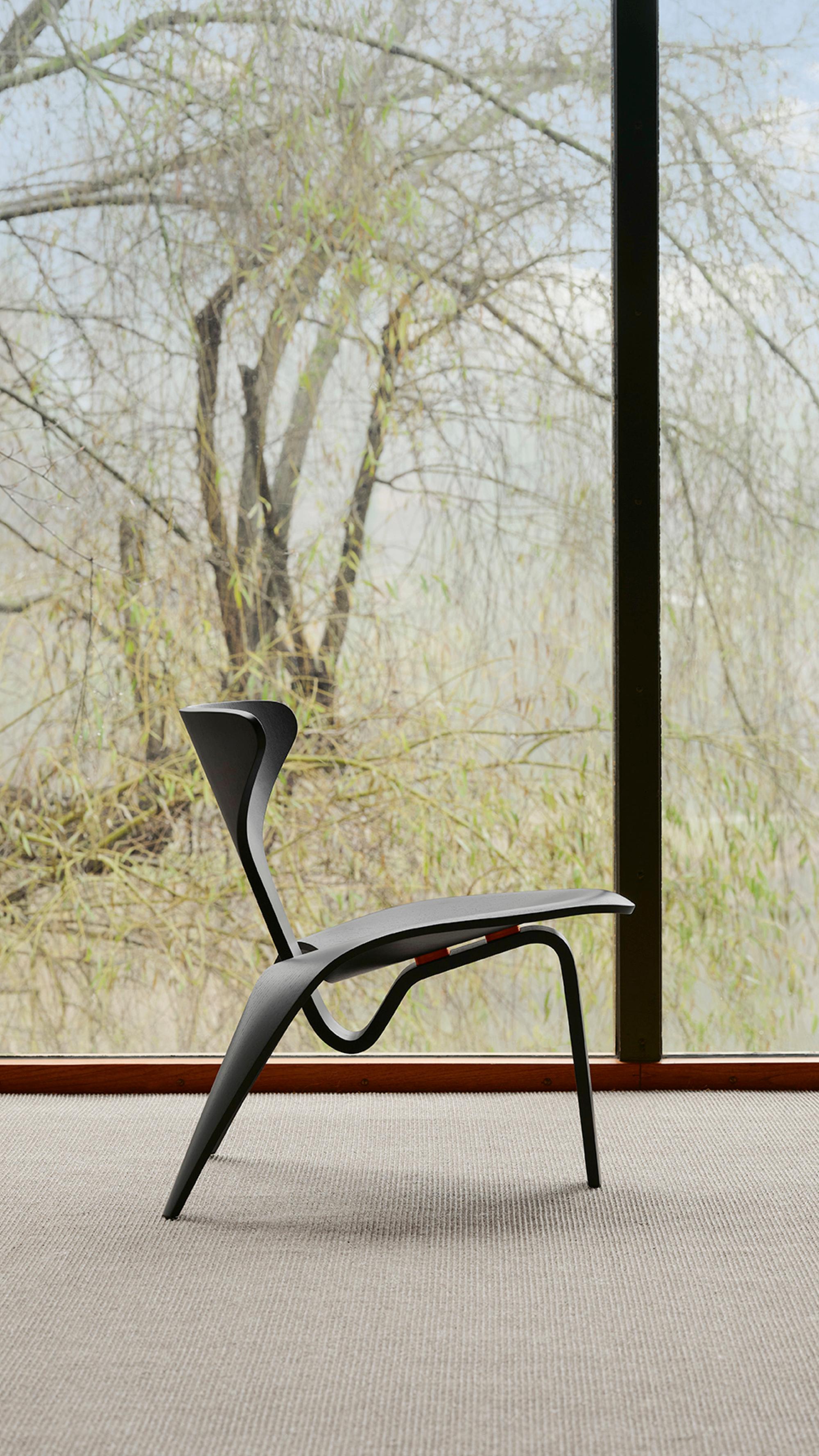 https://a.1stdibscdn.com/poul-kjaerholm-pk0-a-chair-for-fritz-hansen-in-black-colored-ash-for-sale-picture-4/f_14472/f_382662221707145313154/FH_Images_SoMe_1080x1920_Pk60_PK0_A_2022_09_master.jpg
