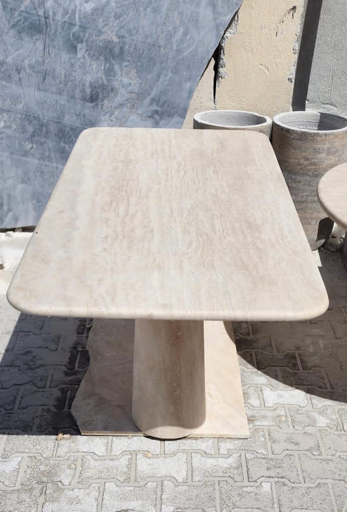 https://a.1stdibscdn.com/cream-travertine-oval-dining-table-in-the-style-of-1970-angelo-mangiarotti-for-sale-picture-3/f_80522/f_356613821695039421705/FILLED_MY_HABITAT_DESIGN_1__master.jpg