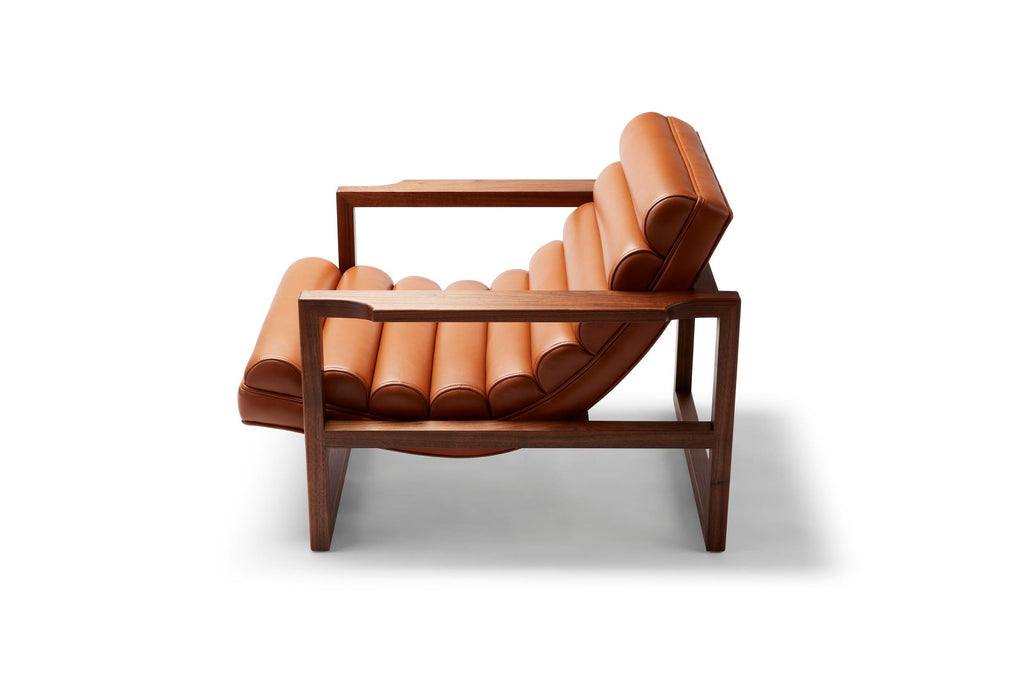 https://a.1stdibscdn.com/contemporary-fluted-florence-easy-chair-in-tan-leather-and-oiled-walnut-frame-for-sale-picture-3/f_27813/f_246717921627376920343/FLORENCE_EASY_CHAIR_1_master.jpg