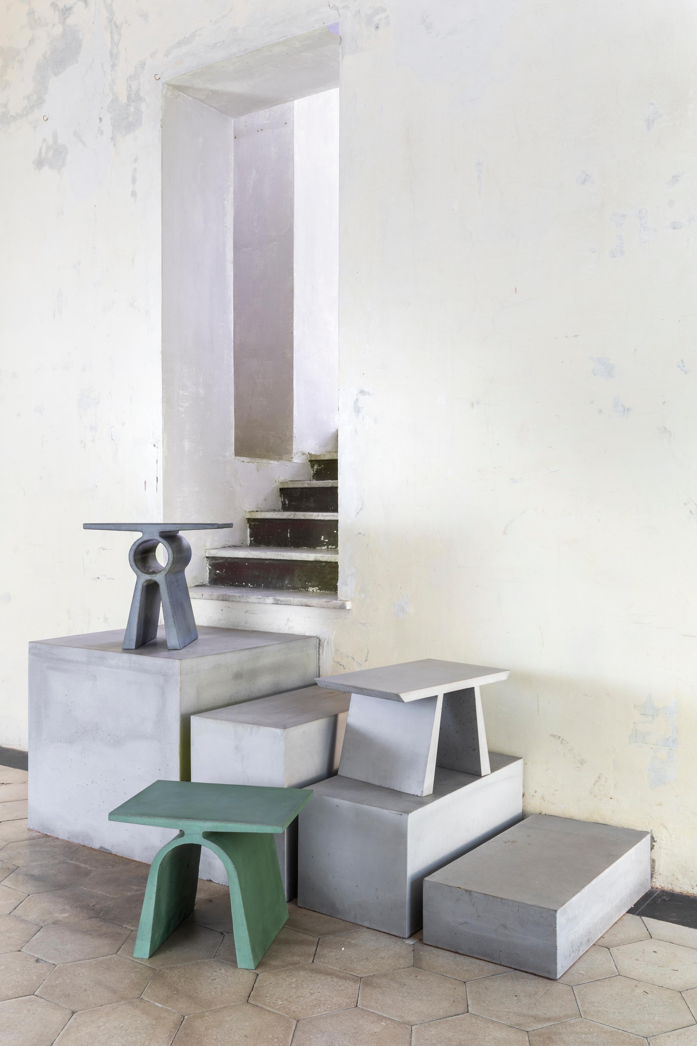 https://a.1stdibscdn.com/concrete-side-table-b-abecedario-collection-studio-irvine-for-formacemento-for-sale-picture-7/f_38941/f_278503821647616959034/FORMACEMENTO_ph_SEV_10_master.jpg