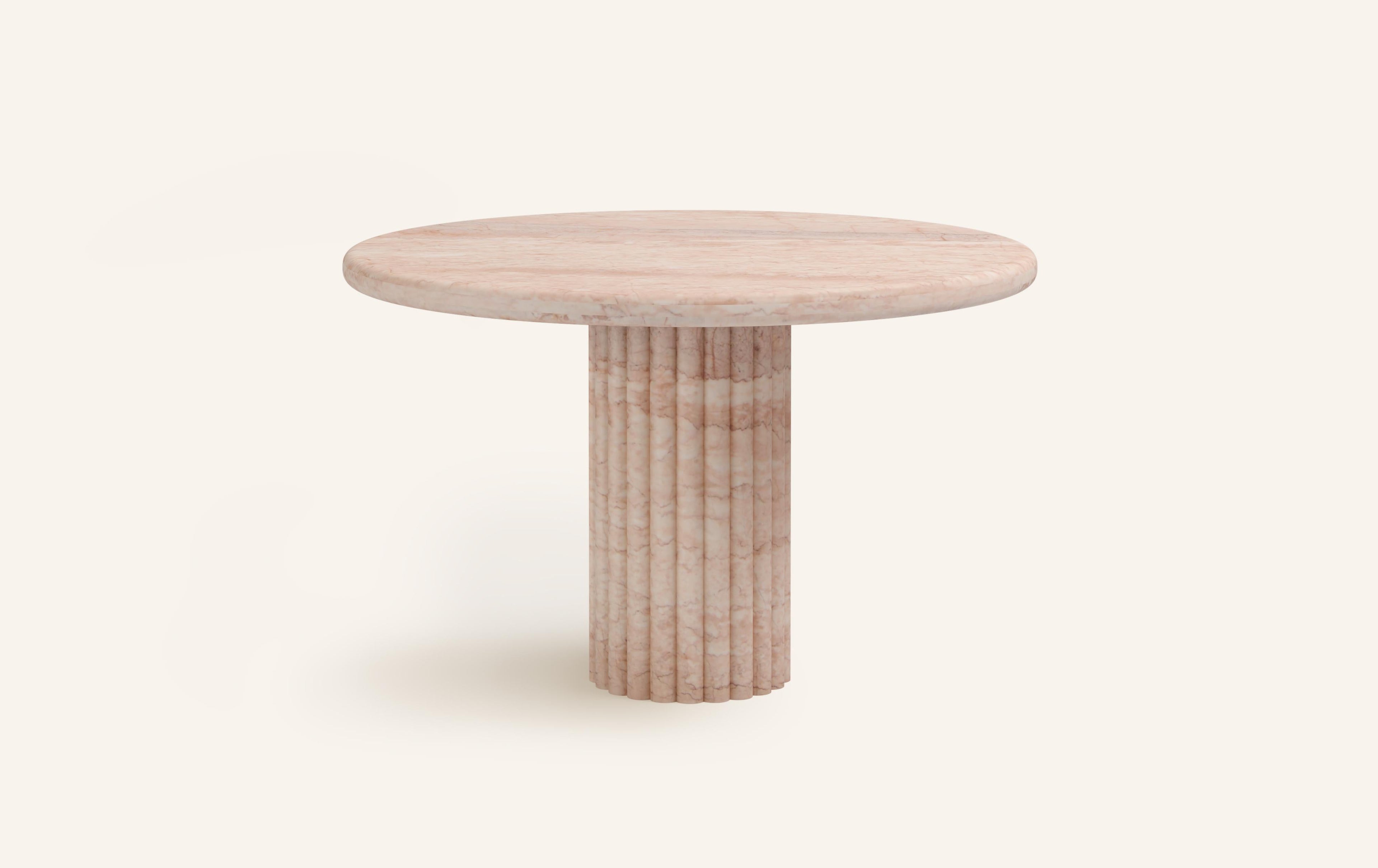https://a.1stdibscdn.com/formla-fluta-round-dining-table-42l-x-42w-x-30h-rosa-crema-marble-for-sale-picture-2/f_98022/f_397773921715992519686/FORM_FLUTA_ROUND_DINING_TABLE_48_ROSA_CREMA_1_master.jpg