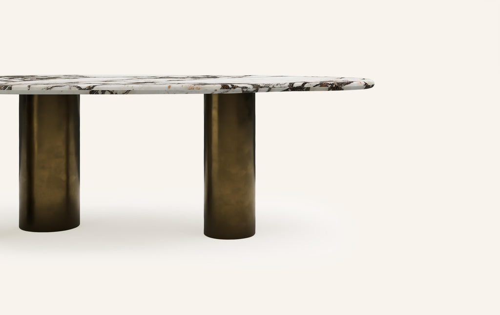 https://a.1stdibscdn.com/formla-lago-freeform-dining-table-118l-x-48w-x-30h-viola-marble-bronze-for-sale-picture-4/f_98022/f_396510421715298265783/FORM_LAGO_FREEFORM_DINING_TABLE_108_CALACATTA_VIOLA_3_master.jpg