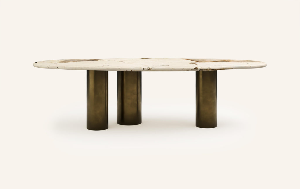 https://a.1stdibscdn.com/formla-lago-freeform-dining-table-84l-x-42w-x-30h-quartzite-bronze-for-sale-picture-2/f_98022/f_396498121715291641367/FORM_LAGO_FREEFORM_DINING_TABLE_108_PATAGONIA_1_master.jpg