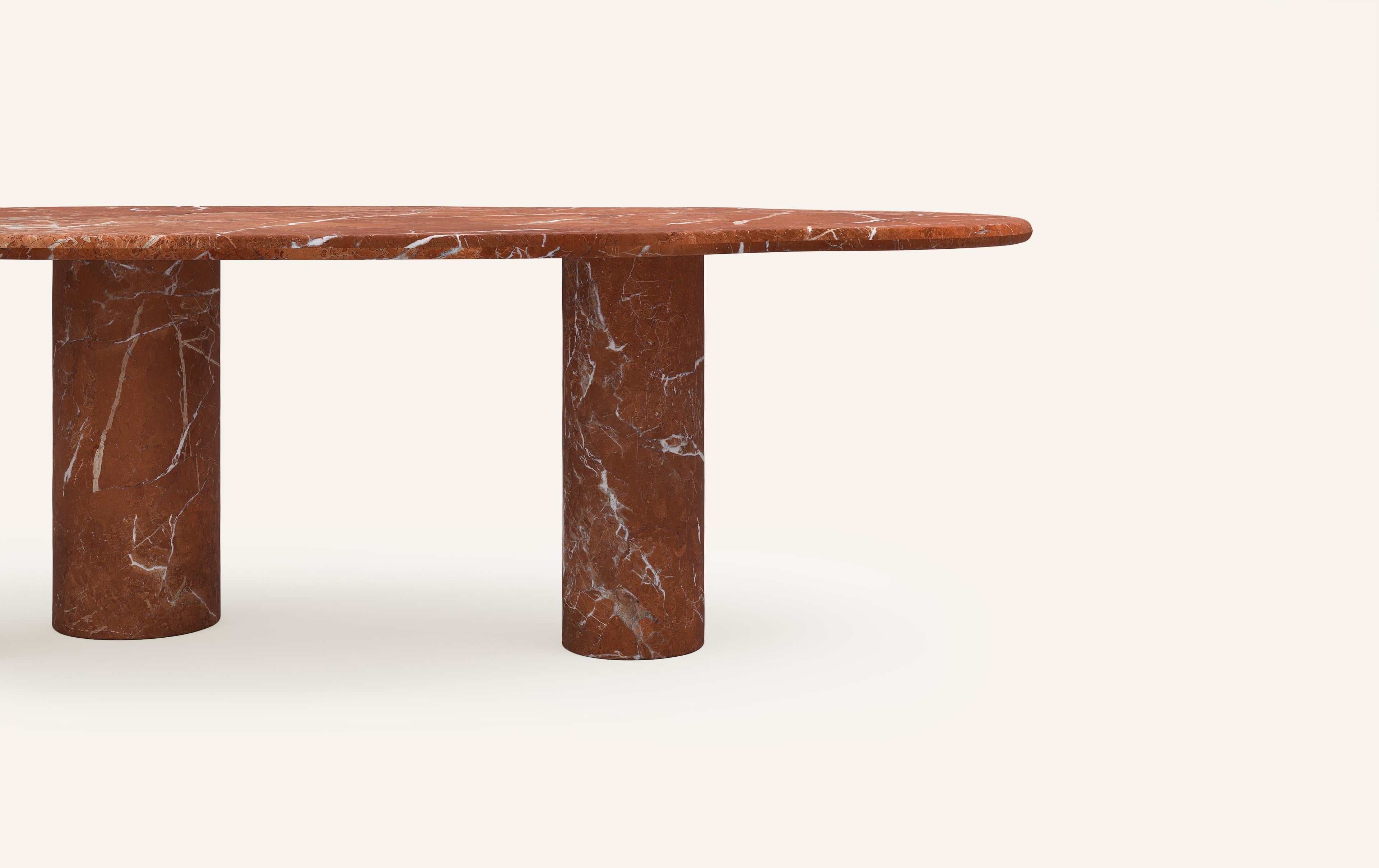 https://a.1stdibscdn.com/formla-lago-freeform-dining-table-108l-x-48w-x-30h-rojo-alicante-marble-for-sale-picture-4/f_98022/f_396508721715297602615/FORM_LAGO_FREEFORM_DINING_TABLE_108_ROJO_ALICANTE_3_master.jpg