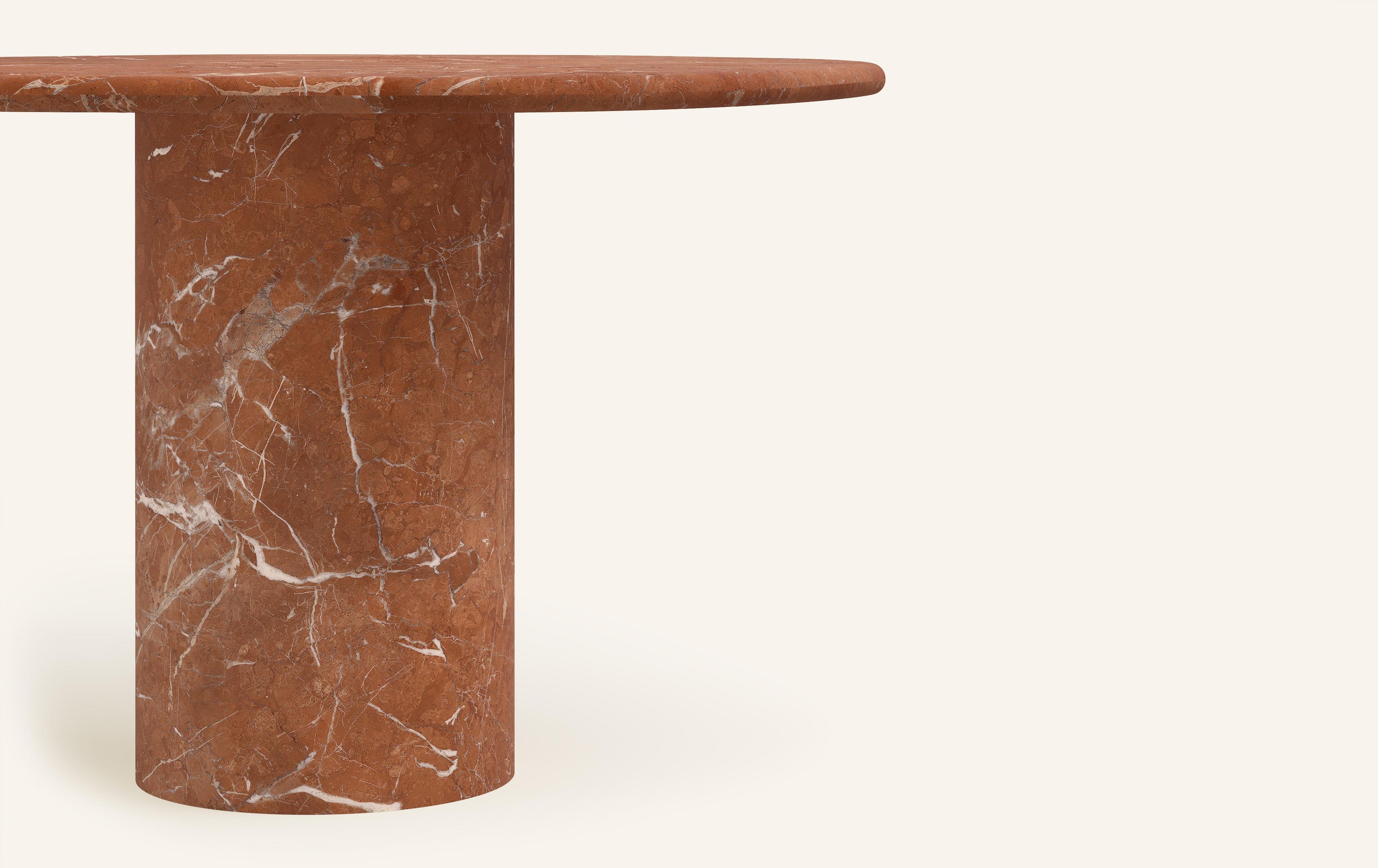 https://a.1stdibscdn.com/formla-lago-round-dining-table-36l-x-36w-x-30h-rojo-alicante-marble-for-sale-picture-3/f_98022/f_396511721715299328830/FORM_LAGO_ROUND_DINING_TABLE_48_ROJO_ALICANTE_2_master.jpg