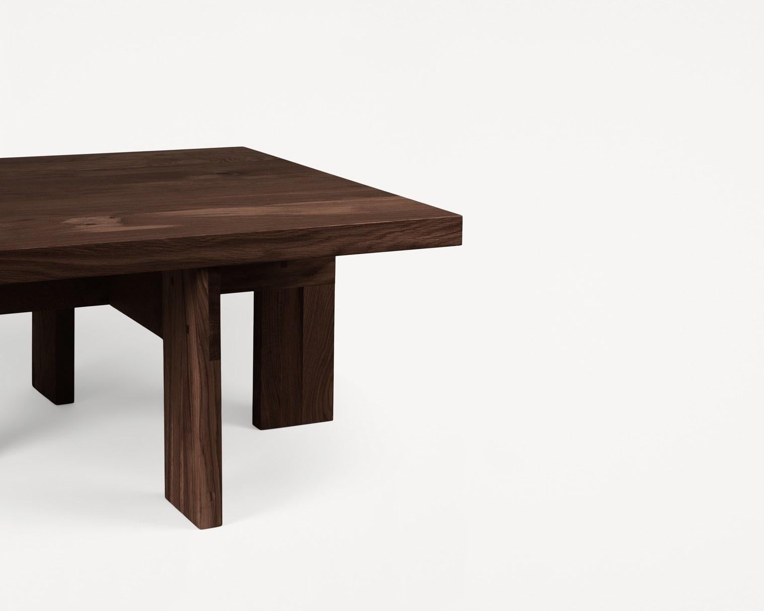 https://a.1stdibscdn.com/contemporary-coffee-table-farmhouse-by-frama-dark-oak-square-for-sale-picture-3/f_31233/f_483132721768390914793/FRAMA_FARMHOUSE_DARK_COFFEE_TABLE_SQUARE_PACKSHOT_2_master.jpg