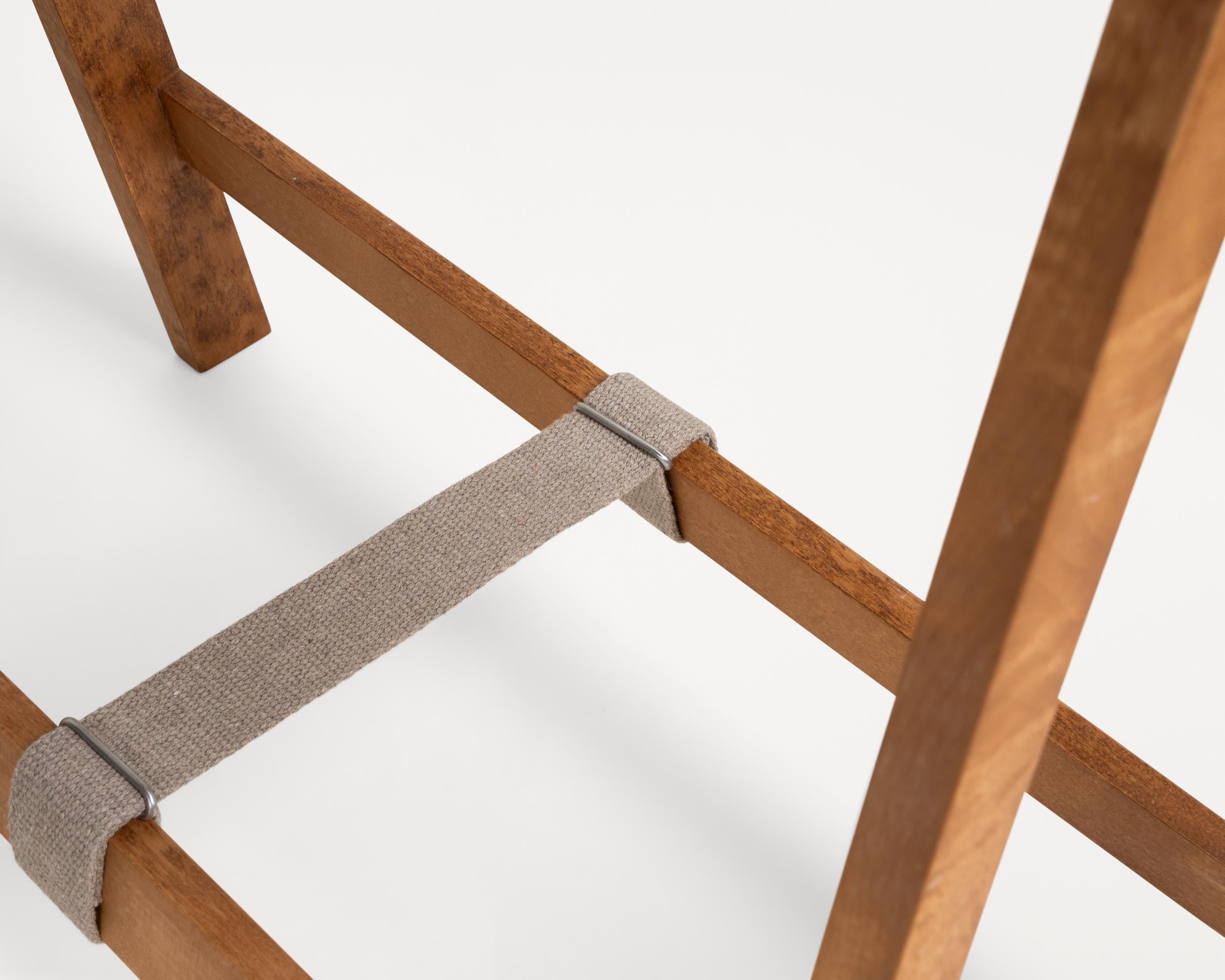 https://a.1stdibscdn.com/contemporary-folding-flat-trestle-table-by-frama-warm-brown-birch-for-sale-picture-3/f_31233/f_483344621768473096275/FRAMA_Folding_Flat_Table_Packshot_24_master.jpg