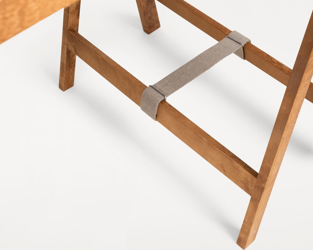 https://a.1stdibscdn.com/contemporary-folding-flat-trestle-table-by-frama-warm-brown-birch-for-sale-picture-4/f_31233/f_483344621768473096230/FRAMA_Folding_Flat_Table_Packshot_25_master.jpg