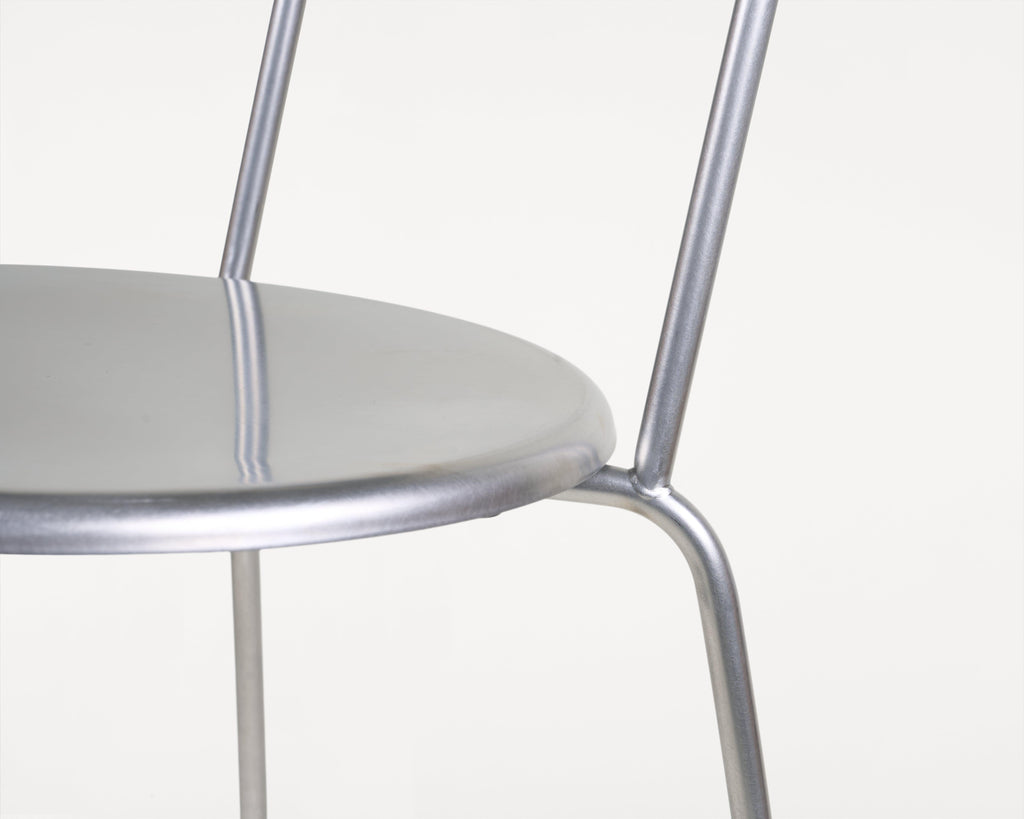 https://a.1stdibscdn.com/contemporary-chair-petit-rond-troels-grum-schwensen-x-frama-stainless-steel-for-sale-picture-2/f_31233/f_479328621765361713178/FRAMA_Petit_Rond_Chair_Stainless_Steel_Packshot_4_1_master.jpg