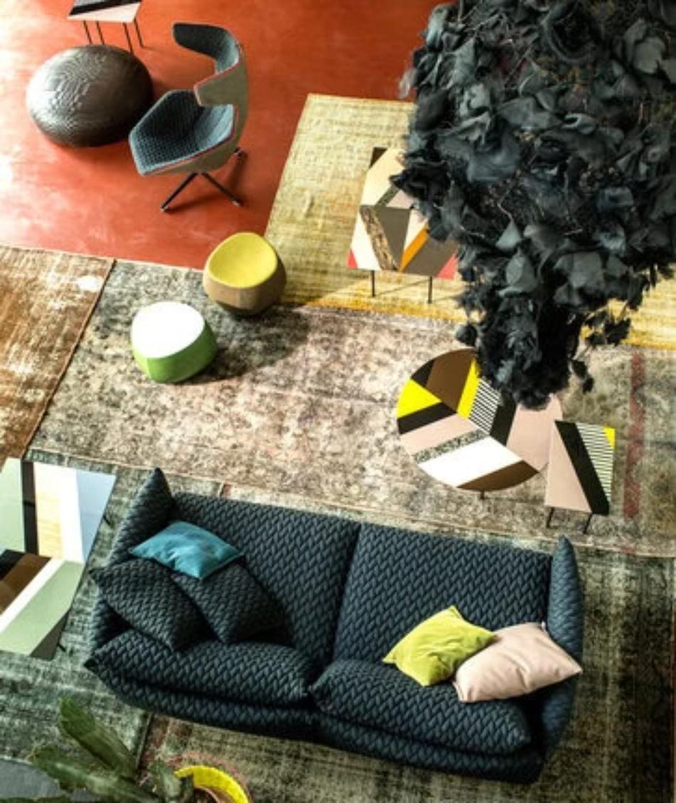 https://a.1stdibscdn.com/moroso-gentry-2-seater-sofa-by-patricia-urquiola-for-sale-picture-8/f_16392/f_466800921758014167516/FS9T1067_master.jpg