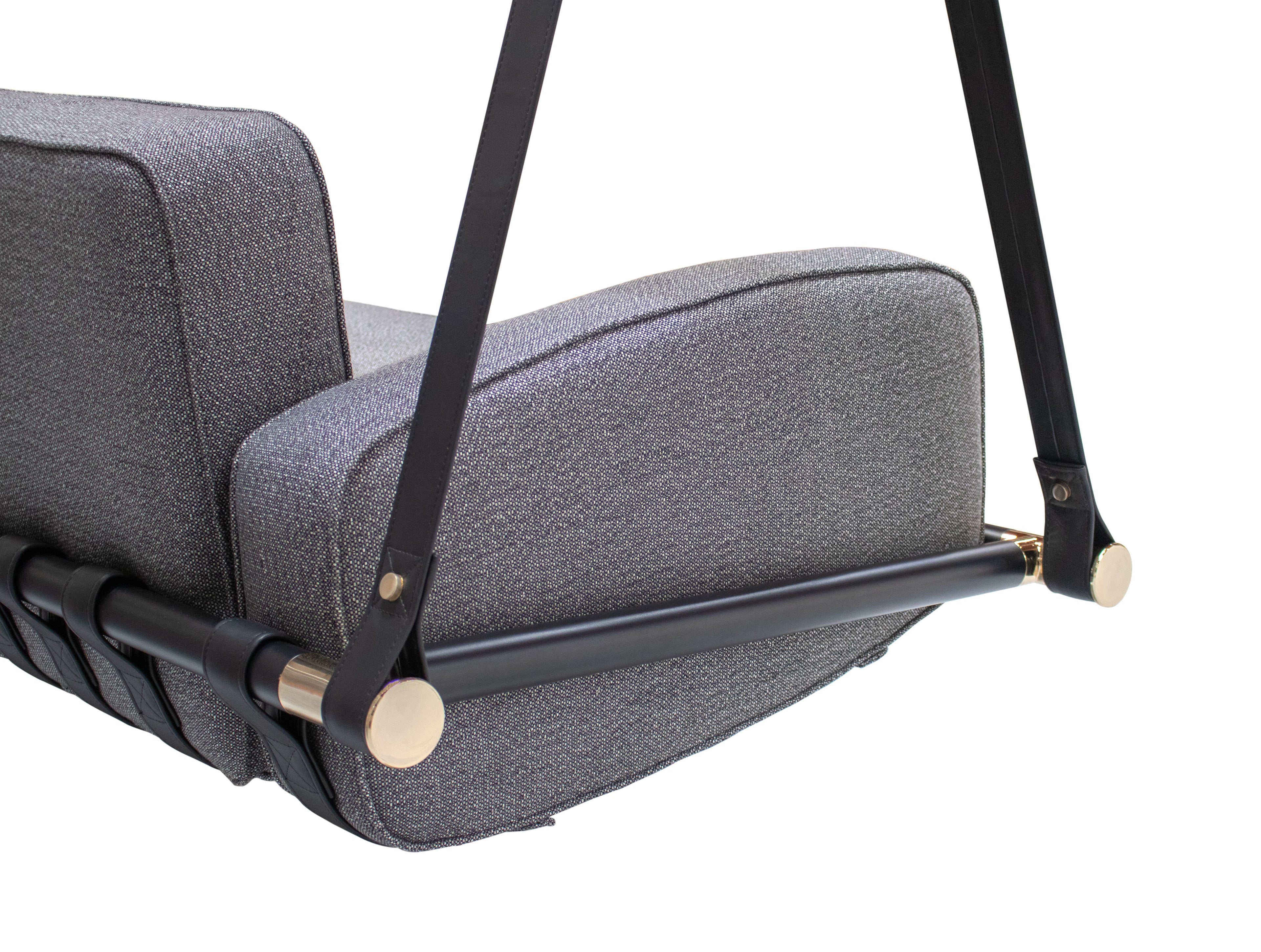 https://a.1stdibscdn.com/contemporary-outdoor-hanging-sofa-stainless-steel-waterproof-sunbrella-fabric-for-sale-picture-5/f_56702/f_301835221661782463155/Fable_Hanging_3_Seater_4_master.jpg