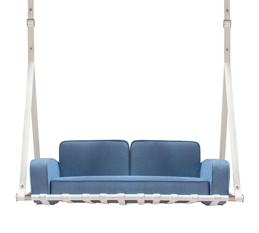 https://a.1stdibscdn.com/contemporary-outdoor-hanging-sofa-white-lacquered-weatherproof-fabric-blue-for-sale-picture-4/f_56702/f_293258921656405559070/Fable_Hanging_Sofa_1_master.jpg