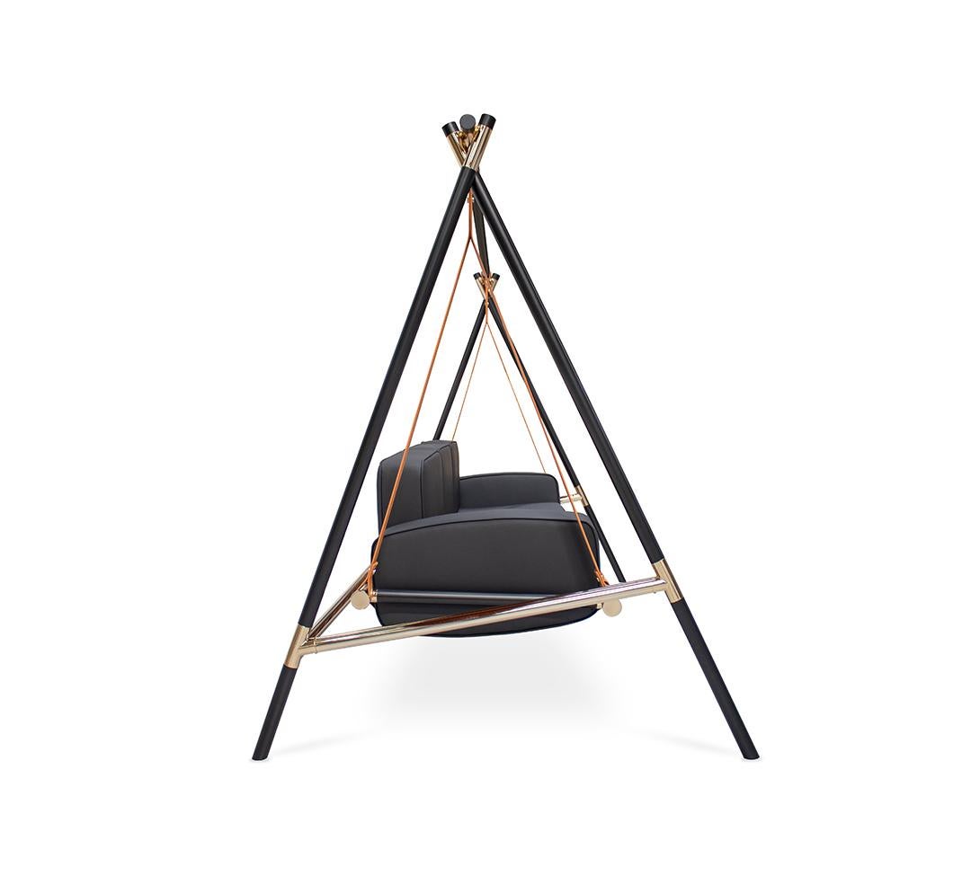 https://a.1stdibscdn.com/contemporary-outdoor-swing-stainless-steel-acrylic-waterproof-fabric-clear-black-for-sale-picture-2/f_56702/f_310069021666714675924/Fable_Swing_3_Seater_Black_6_master.jpg