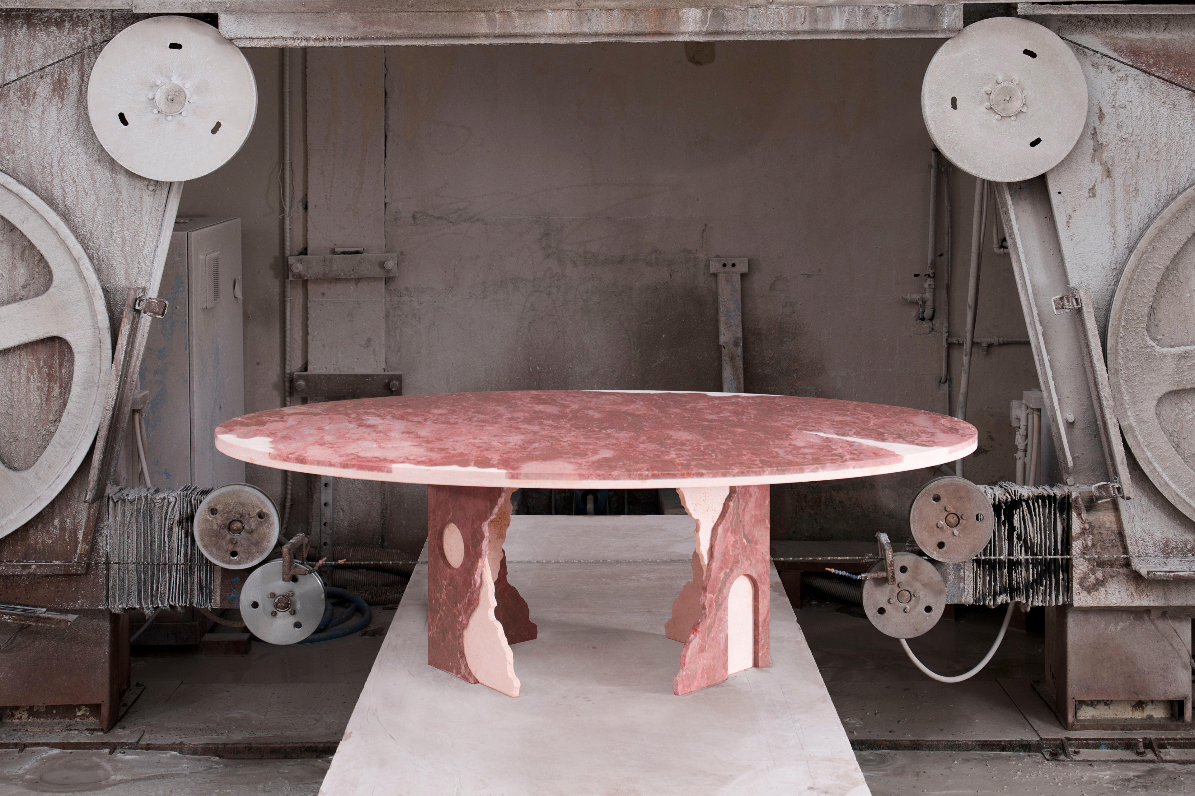 https://a.1stdibscdn.com/oval-large-beige-travertine-and-breccia-tavira-marble-dining-table-for-sale-picture-8/f_19173/f_465374421757063670799/Fallen_Empire_Bohinc_x_Serafini_08_1__master.JPG