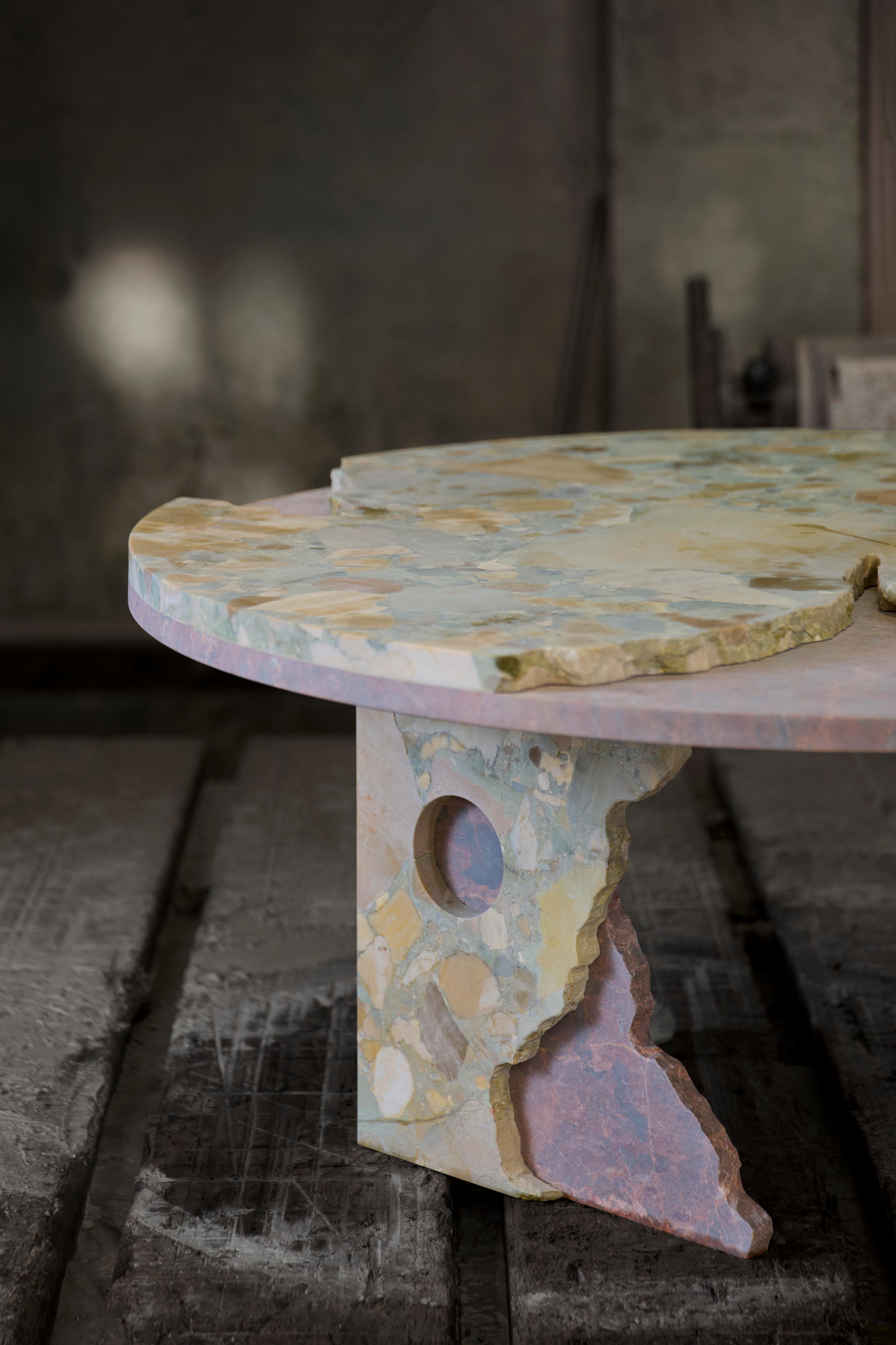 https://a.1stdibscdn.com/round-light-green-and-pink-organic-marble-coffee-table-for-sale-picture-2/f_19173/f_465280821756988691609/Fallen_Empire_Bohinc_x_Serafini_11_master.JPG