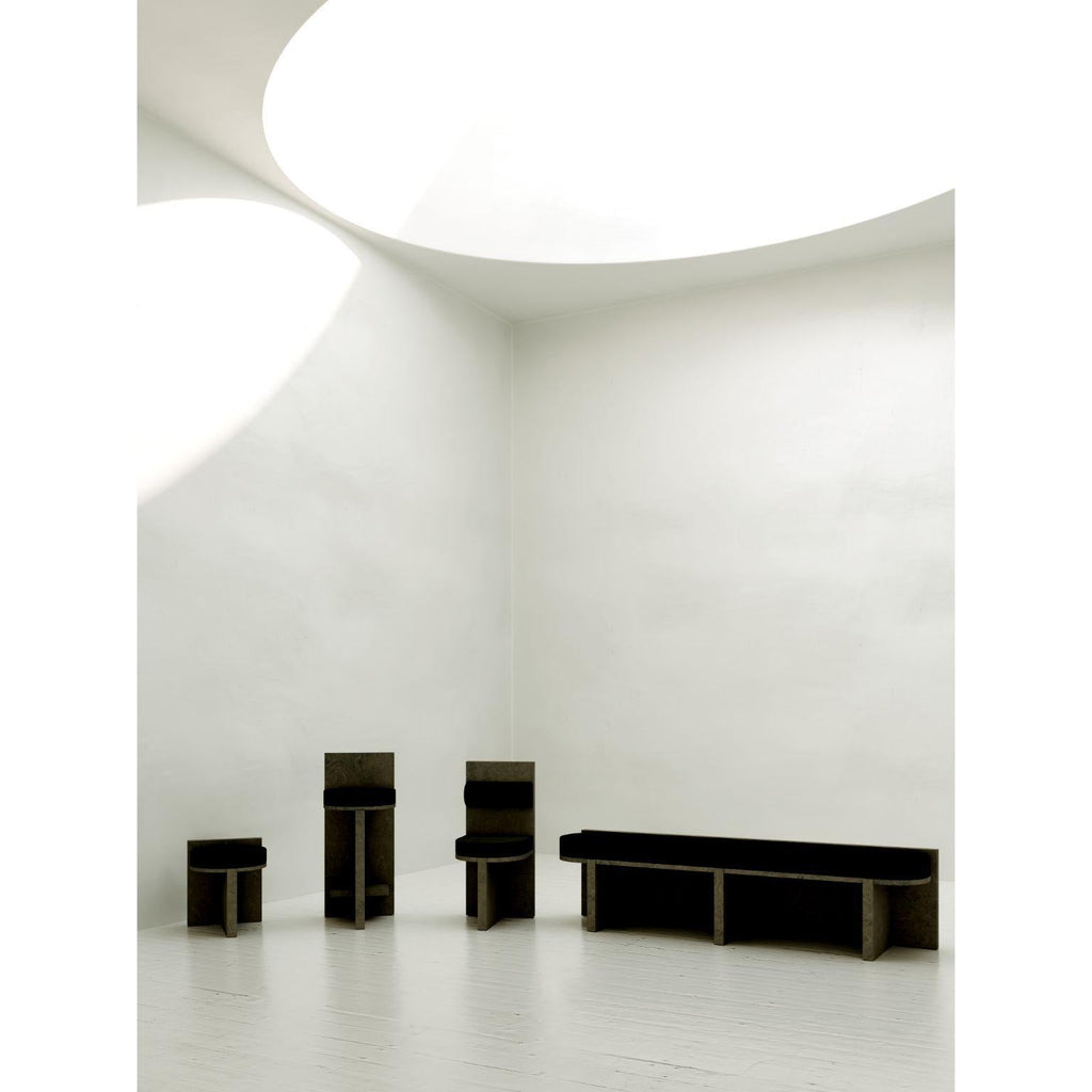 https://a.1stdibscdn.com/object-02-noir-seating-by-volta-for-sale-picture-5/f_12192/f_336631921680717255342/Famille_noir_02_master.jpg