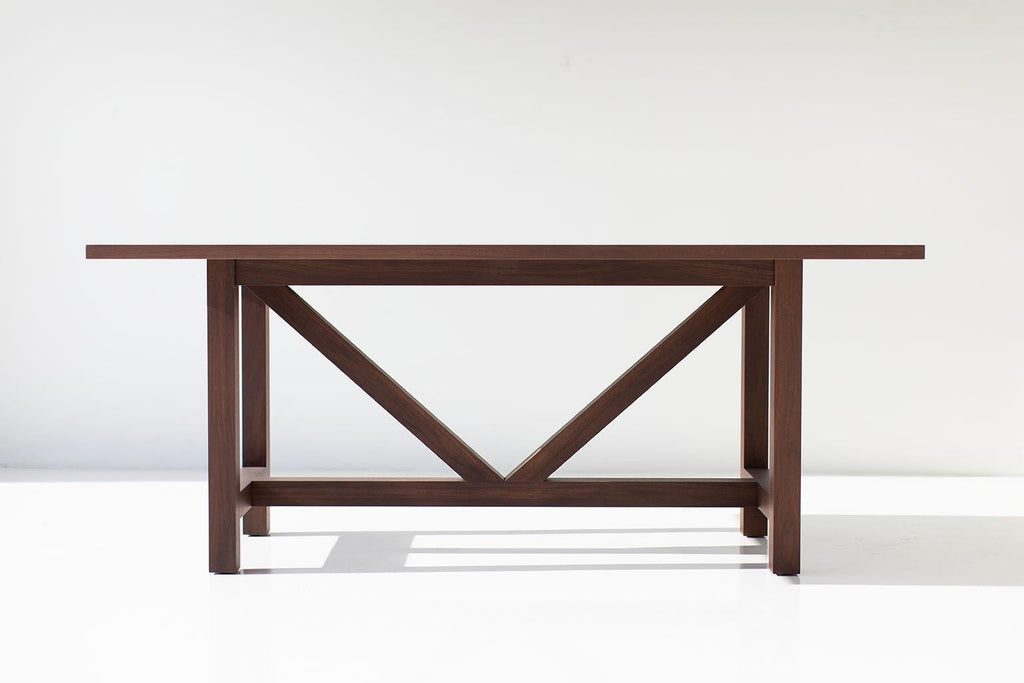 https://a.1stdibscdn.com/farm-table-walnut-for-sale-picture-2/f_9720/1579193386286/Farm_Table_Walnut_02_master.jpg