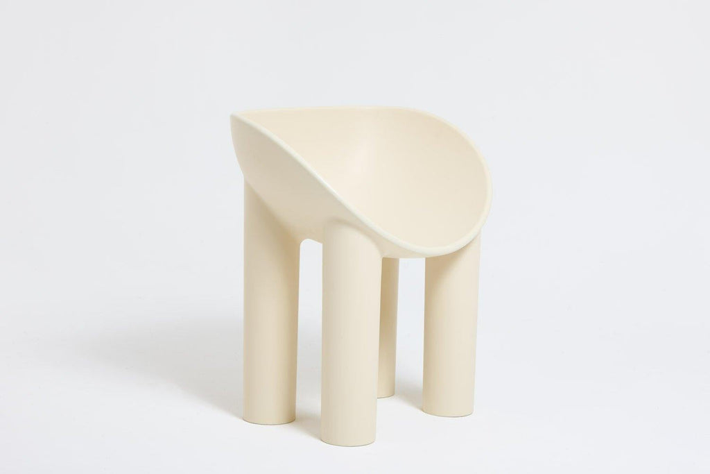 https://a.1stdibscdn.com/faye-toogood-roly-poly-chair-uk-2018-for-sale-picture-2/f_23743/f_140552921552924082490/Faye_Toogood_A4_Roly_Poly_Dining_Chair_Cream_WEB_1_org_master.jpg