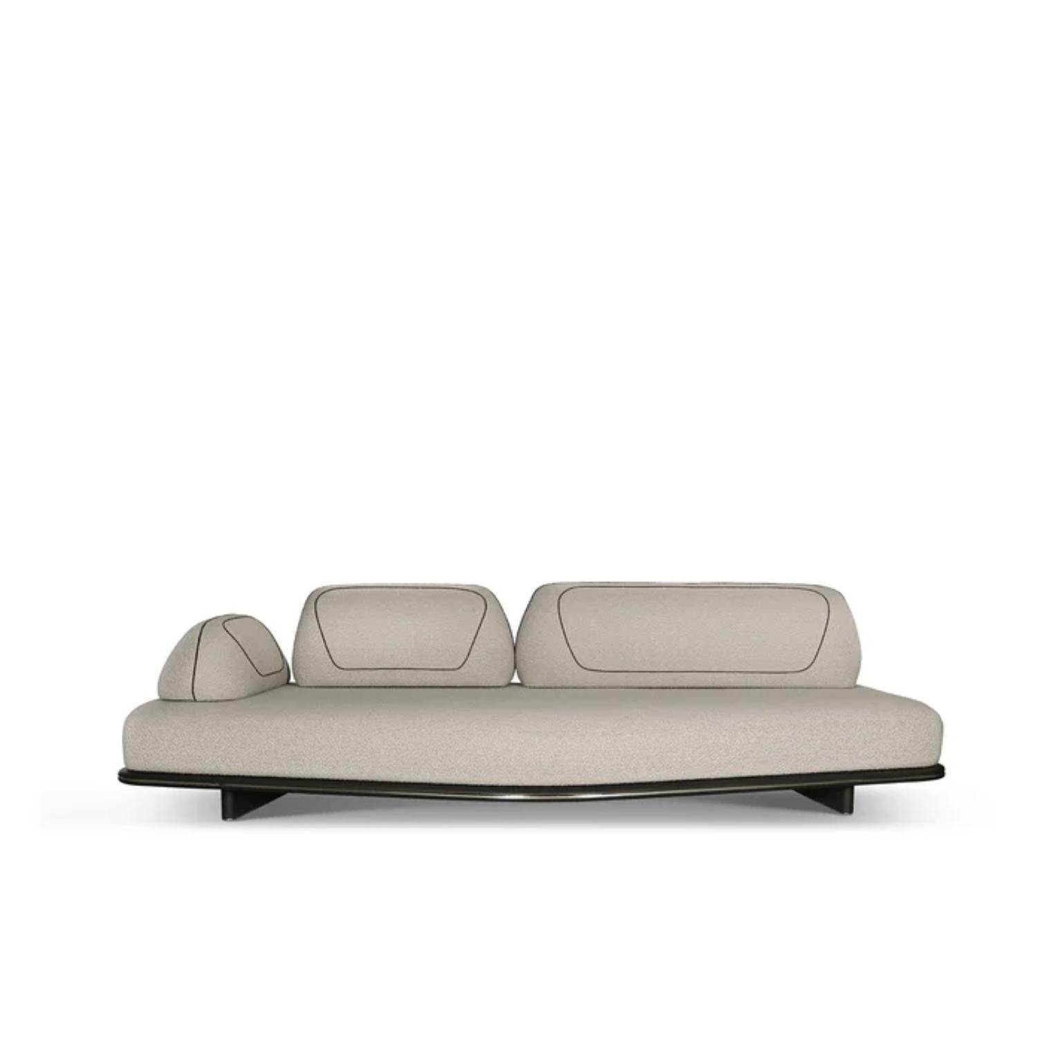 https://a.1stdibscdn.com/large-upholstery-field-sofa-by-madheke-for-sale-picture-2/f_12192/f_487289621770658596234/Field_Sofa_large_Brown_Pallet_Madheke_03950d74_ce57_42ce_99b4_d0d39274ee3d_master.jpg