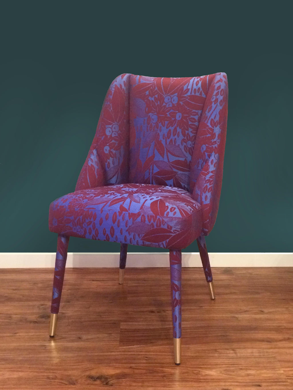 https://a.1stdibscdn.com/figueroa-dining-chair-veti-and-brass-insidherland-by-joana-santos-barbosa-for-sale-picture-9/f_53652/f_234572921618931312245/Figueroa_dining_chair_VT1_InsidherLand_08_master.jpg