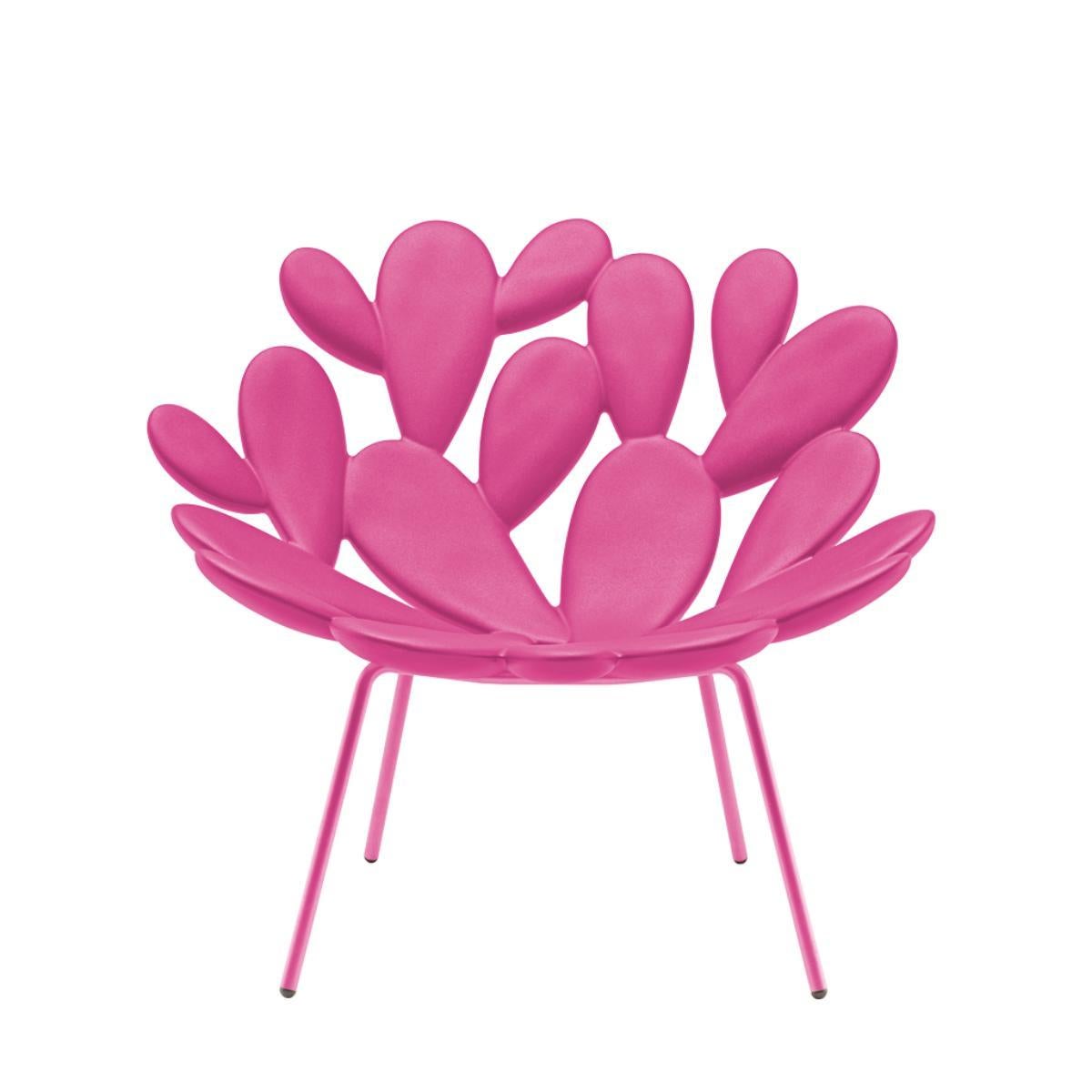 https://a.1stdibscdn.com/filicudi-armchair-colored-in-bright-pink-polyethylene-steel-by-marcantonio-for-sale-picture-4/56838212/f_436805021739953384249/Filicudi_Armchair_Colored_in_Bright_Pink_Polyethylene_and_Steel_by_Marcantonio_1_master.jpg