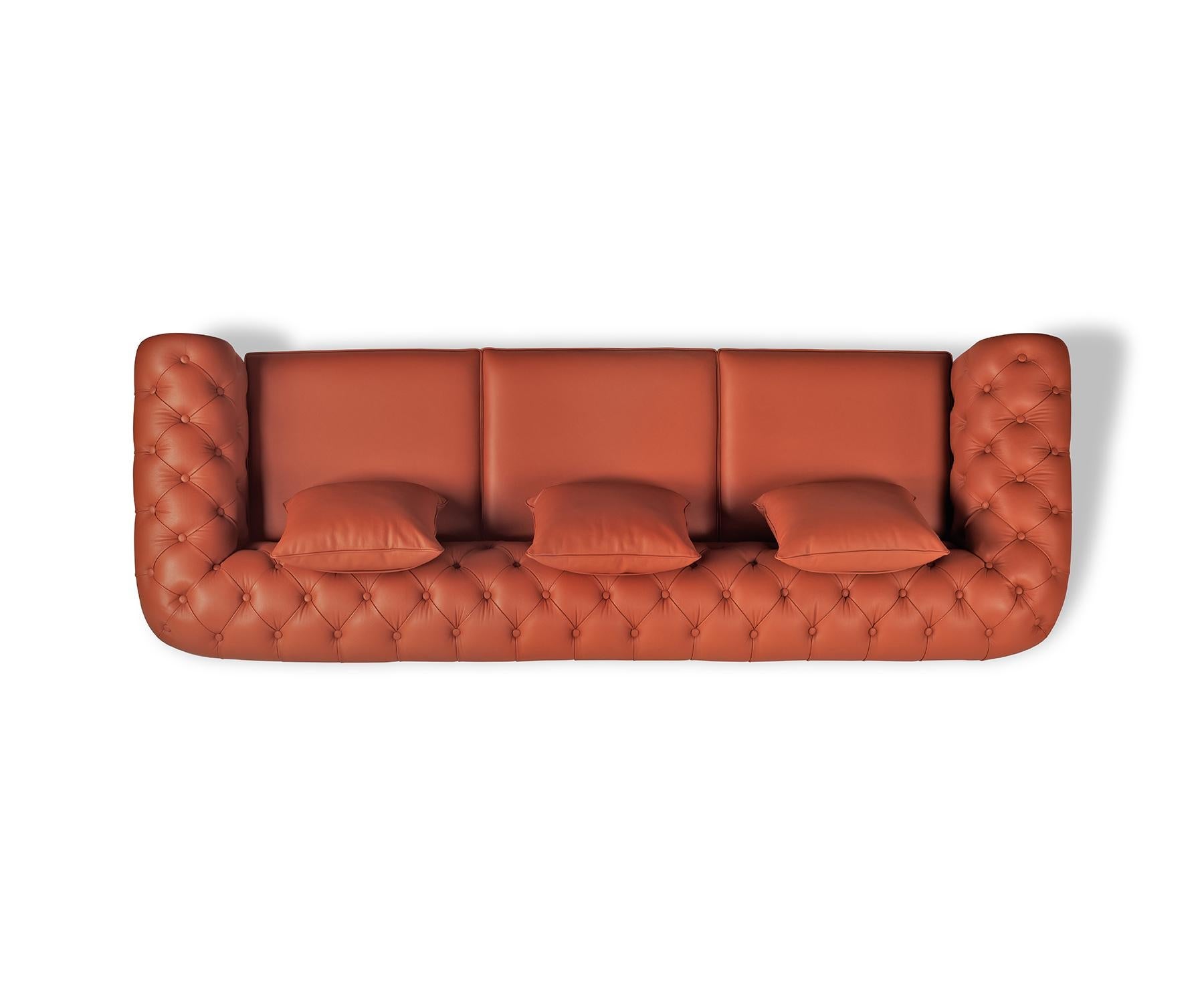 https://a.1stdibscdn.com/fitz-chesterfield-sofa-by-madheke-for-sale-picture-3/f_103712/f_467928221758718216726/Fits_Chesterfield_3Seater_Sofa_Madheke_6_master.jpg