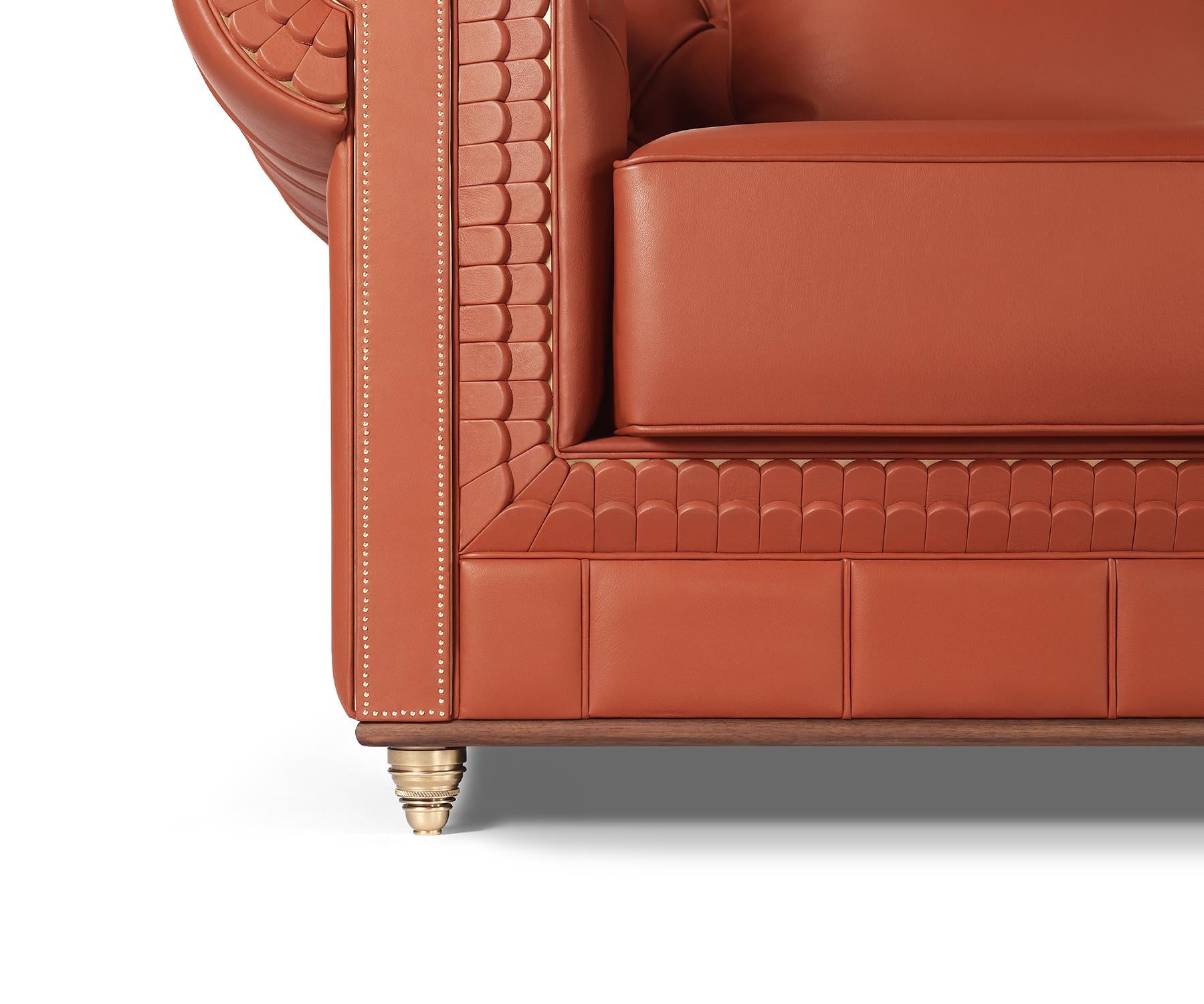 https://a.1stdibscdn.com/fitz-chesterfield-sofa-by-madheke-for-sale-picture-2/f_103712/f_467928221758718217197/Fits_Chesterfield_3Seater_Sofa_Madheke_7_master.jpg