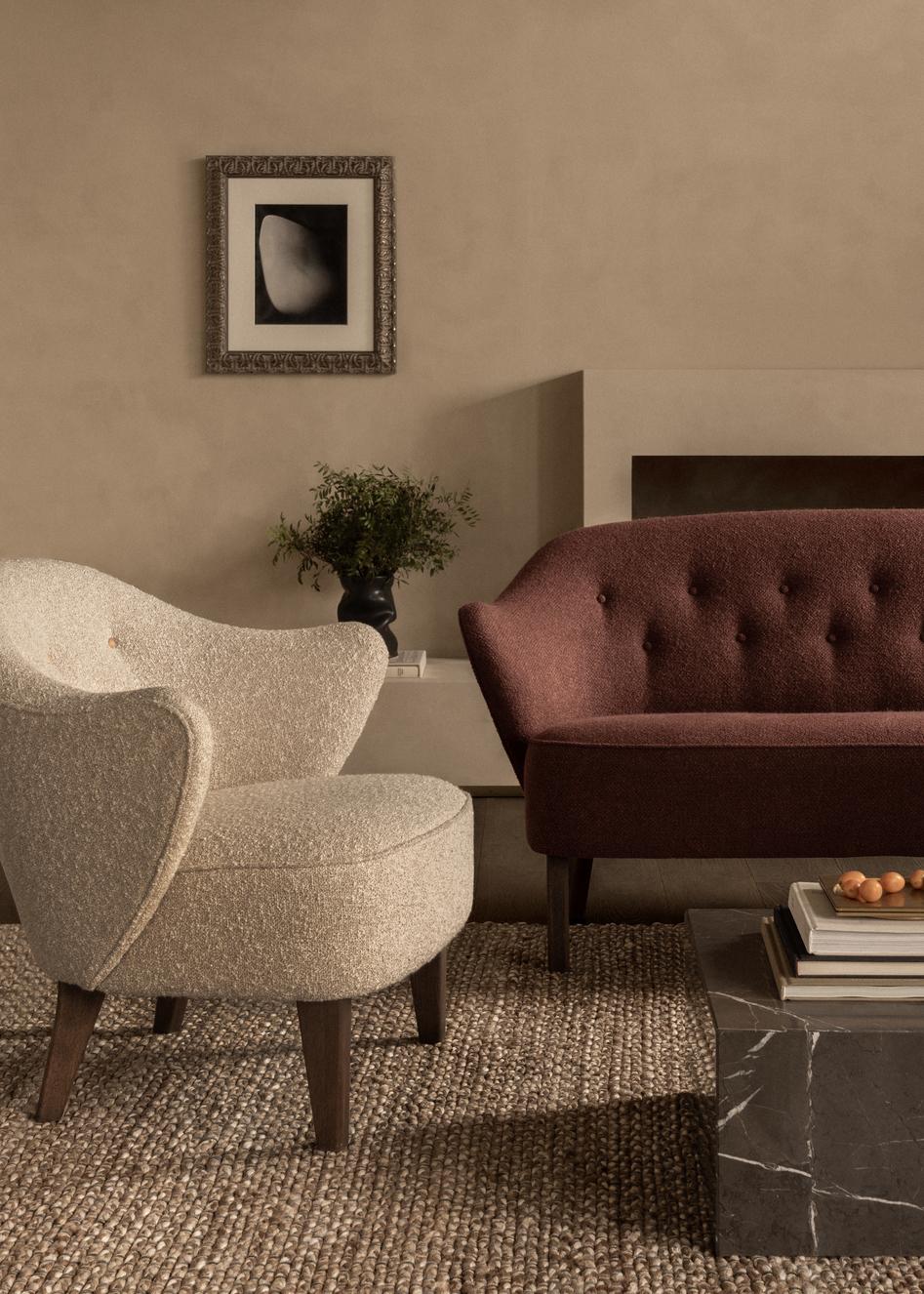 https://a.1stdibscdn.com/flemming-lassen-ingeborg-sofa-sheepskin-sahara-dark-stained-oak-for-audo-for-sale-picture-8/f_104122/f_447569321745616720969/Flemming_Lassen_Ingeborg_Sofa_Sheepskin_Sahara_Dark_Stained_Oak_7_master.jpg