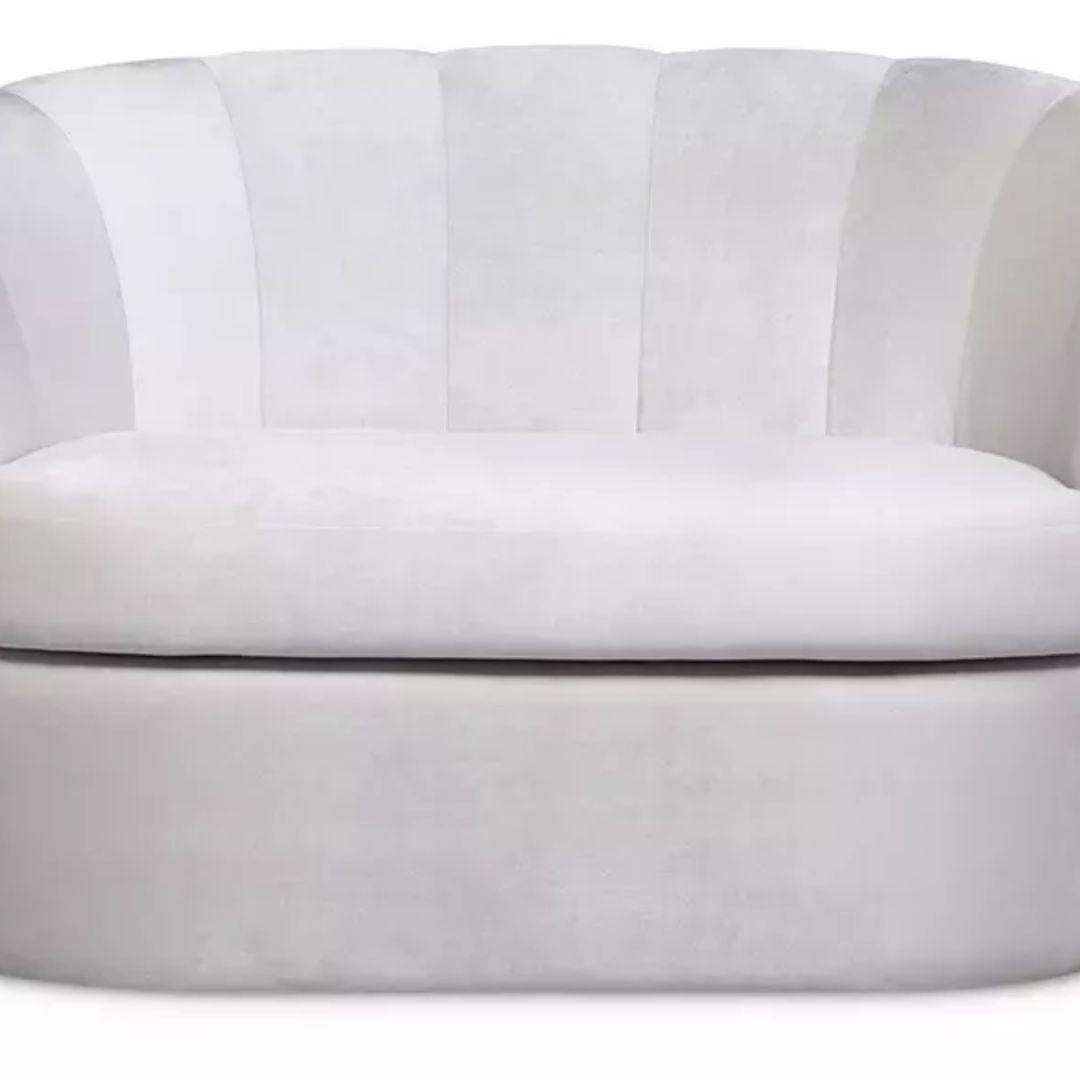 https://a.1stdibscdn.com/besame-sofa-for-sale-picture-4/f_74772/f_477054821764088921940/Fleur_6__master.jpg