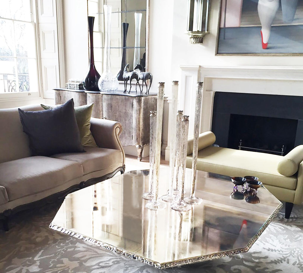 https://a.1stdibscdn.com/flight-contemporary-dining-table-200-double-silvered-glass-top-rose-legs-for-sale-picture-12/f_16022/f_273599021764317548622/Flight_dining_table_Diamond_surface_copia_master.jpg