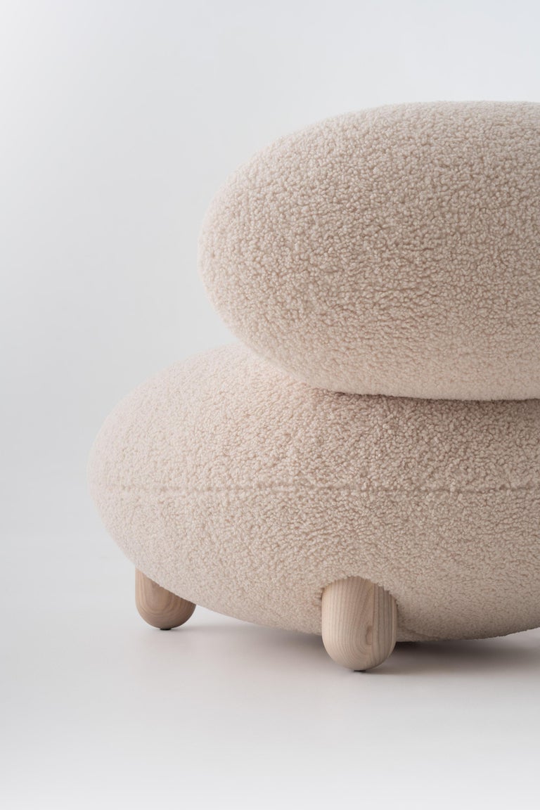 https://a.1stdibscdn.com/modern-flock-lounge-chair-fluffy-edition-in-faux-sheepskin-by-noom-for-sale-picture-15/f_42321/f_440903221742249984153/Flock_Lounge_Chair_in_Medo_fabric_by_NOOM_9__master.jpg?width=768