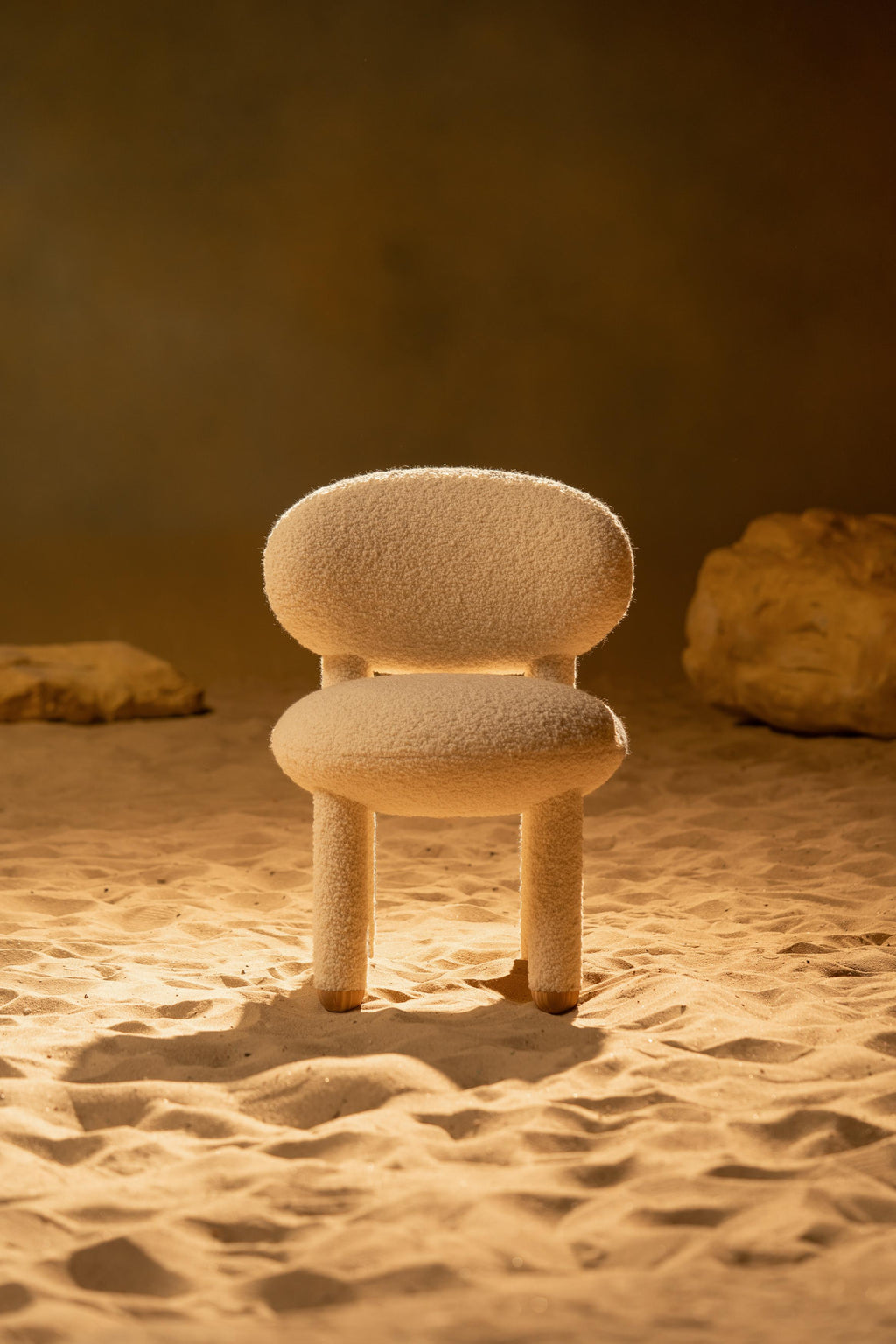 https://a.1stdibscdn.com/modern-dining-chair-flock-cs1-in-dedar-nimbus-boucle-fabric-by-noom-for-sale-picture-3/f_42321/f_367413821751010384764/Flock_chair_CS1_by_NOOM_24__master.jpg
