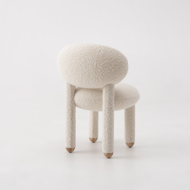https://a.1stdibscdn.com/modern-dining-chair-flock-cs1-in-wool-fabric-by-noom-for-sale-picture-20/f_42321/f_371229121700153960488/Flock_chair_CS1_by_NOOM_2__master.jpg?width=768
