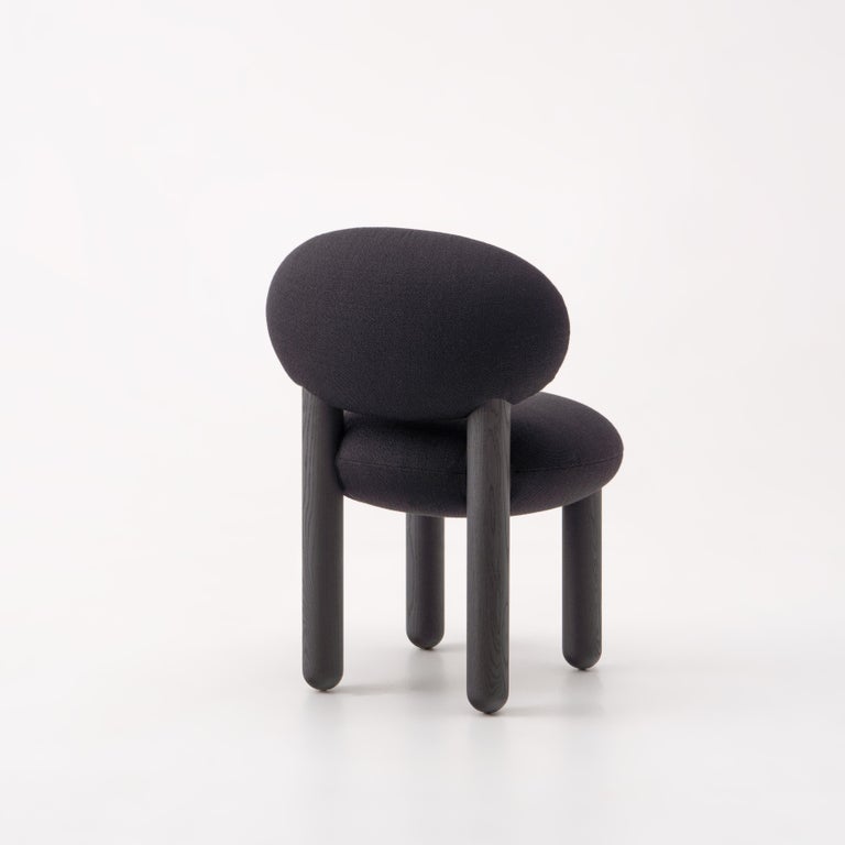 https://a.1stdibscdn.com/contemporary-dining-chair-flock-cs2-by-noom-yellow-brown-legs-for-sale-picture-18/32076752/f_391268921712214786977/Flock_chair_CS2_by_NOOM_10_master_master.jpg?width=768