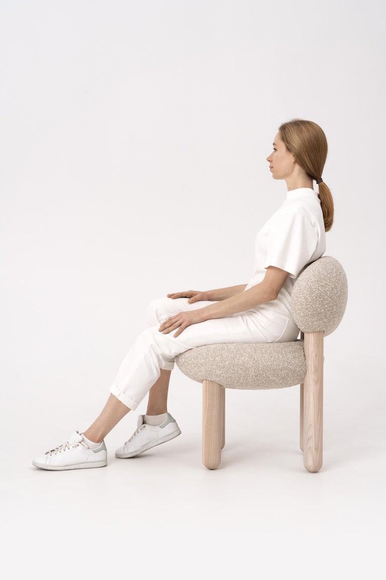 https://a.1stdibscdn.com/modern-dining-chair-flock-cs2-in-kvadrat-zero-fabric-by-noom-for-sale-picture-13/f_42321/f_371375421700237691061/Flock_chair_CS2_by_NOOM_27__master.jpg?width=768